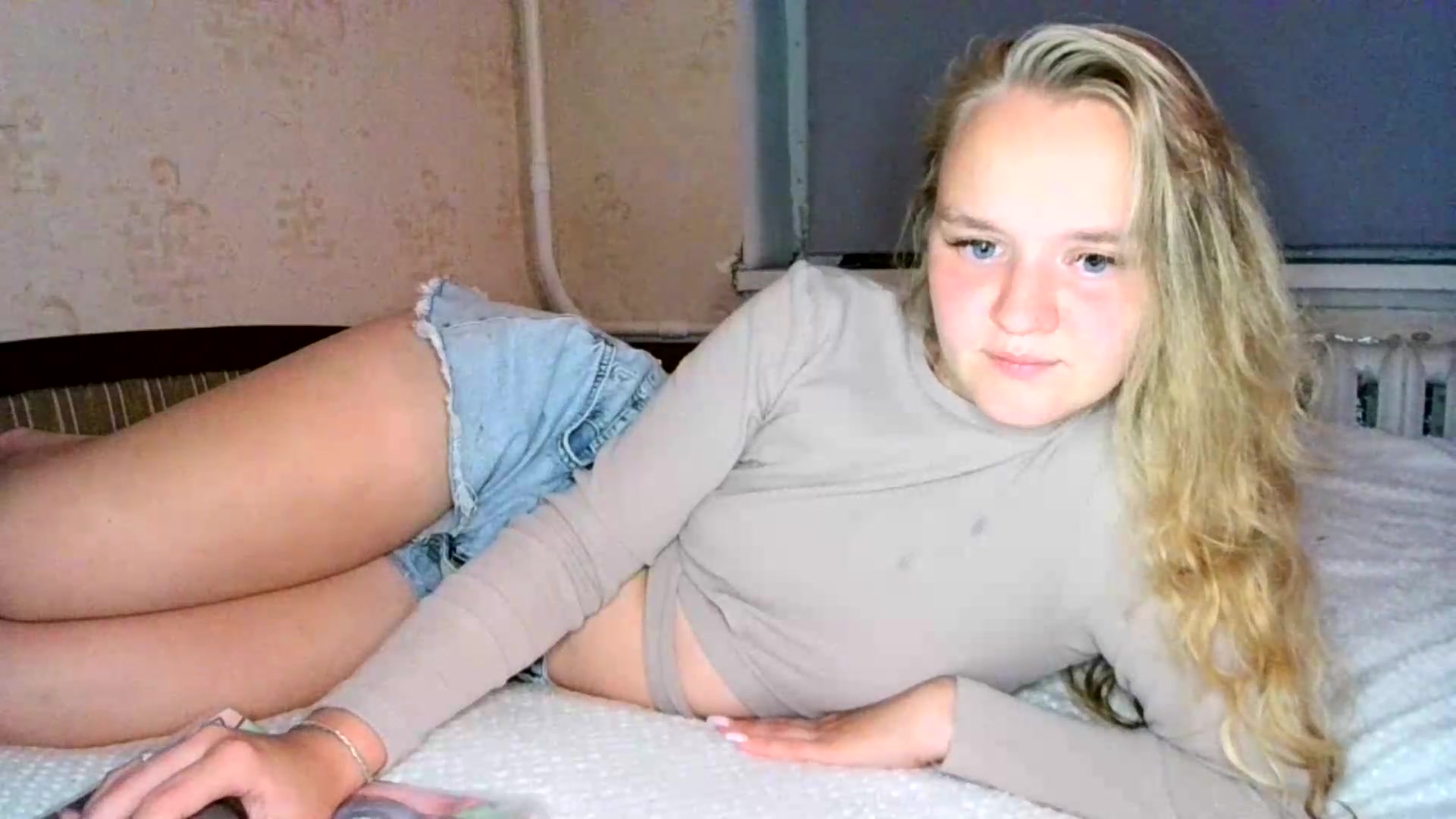 Gallery image thumbnail from VedaCharm's myfreecams stream on, 09/02/2026, 21:05 image 18 of 20