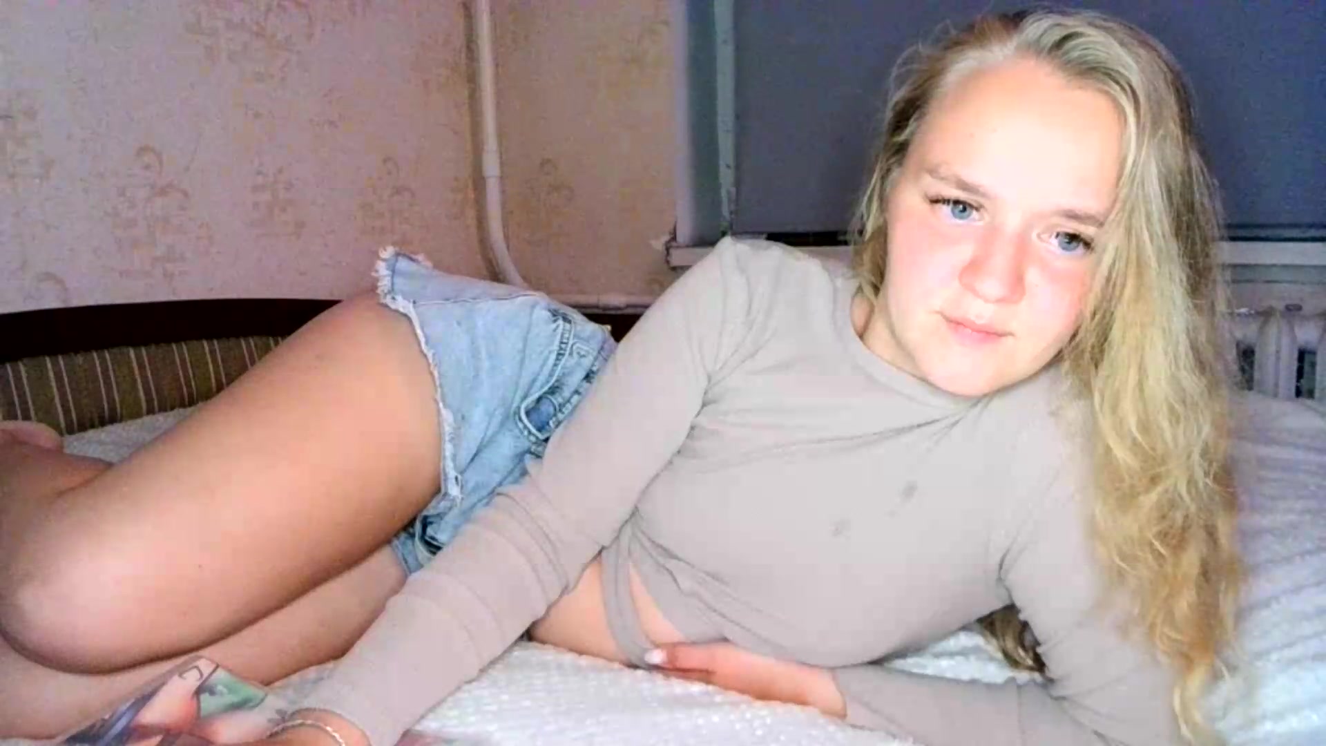 Gallery image thumbnail from VedaCharm's myfreecams stream on, 09/02/2026, 21:05 image 20 of 20