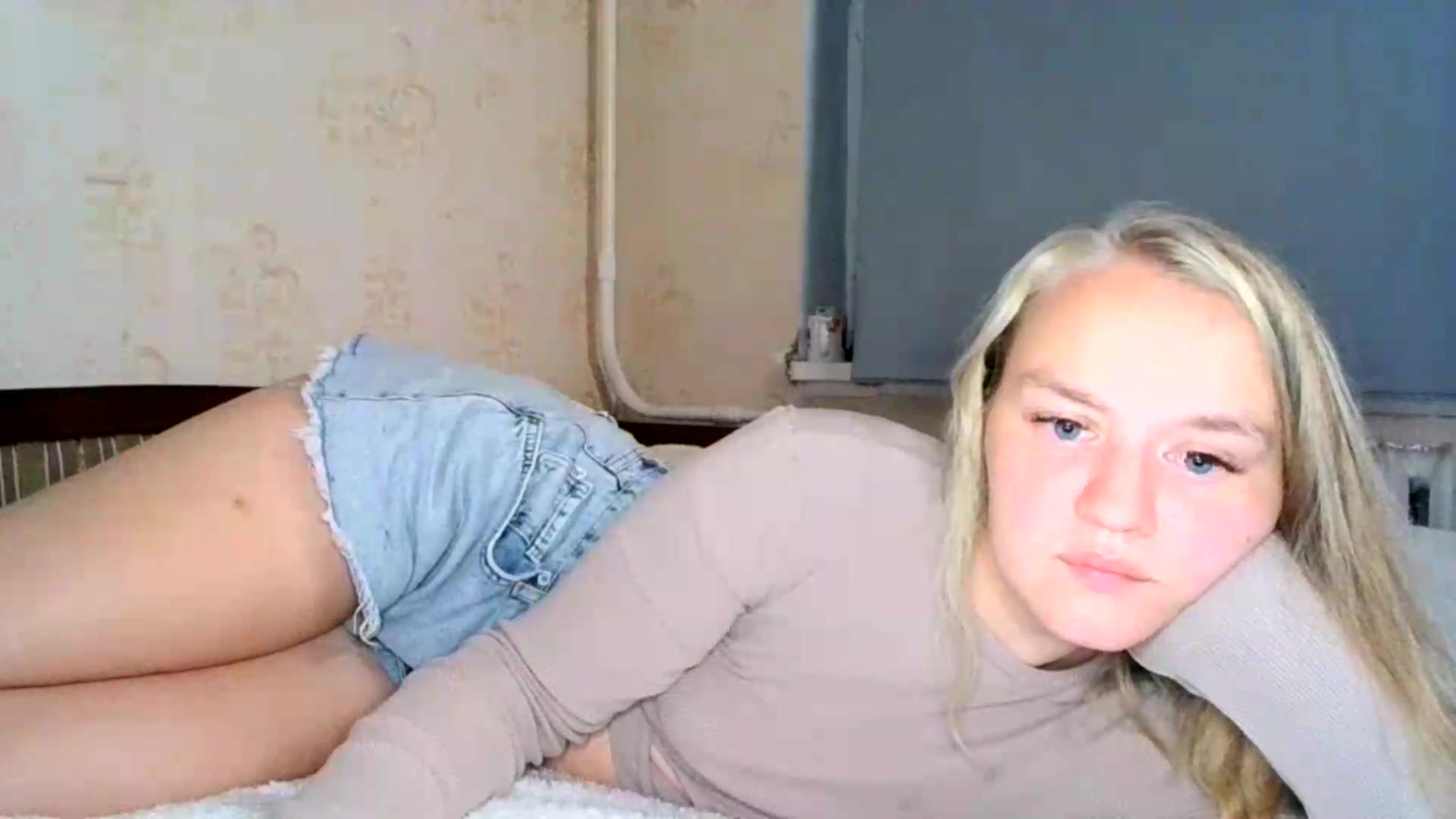 Gallery image thumbnail from VedaCharm's myfreecams stream on, 09/11/2026, 23:13 image 8 of 20