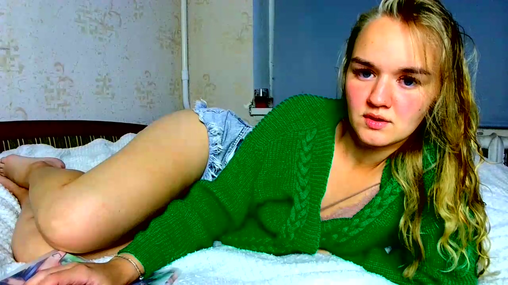 Gallery image thumbnail from VedaCharm's myfreecams stream on, 09/24/2026, 20:45 image 16 of 20