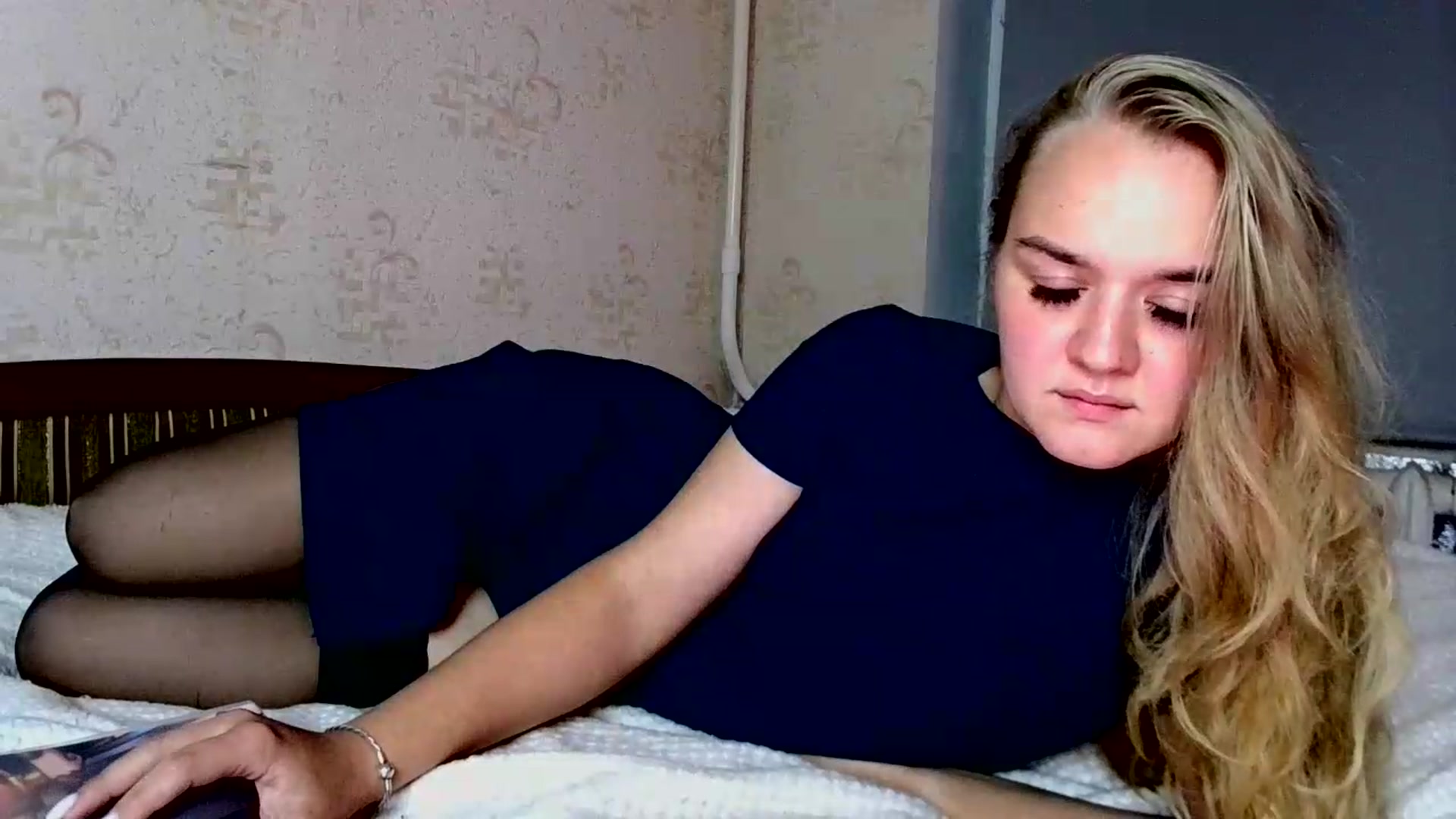 Gallery image thumbnail from VedaCharm's myfreecams stream on, 09/25/2026, 21:16 image 7 of 20