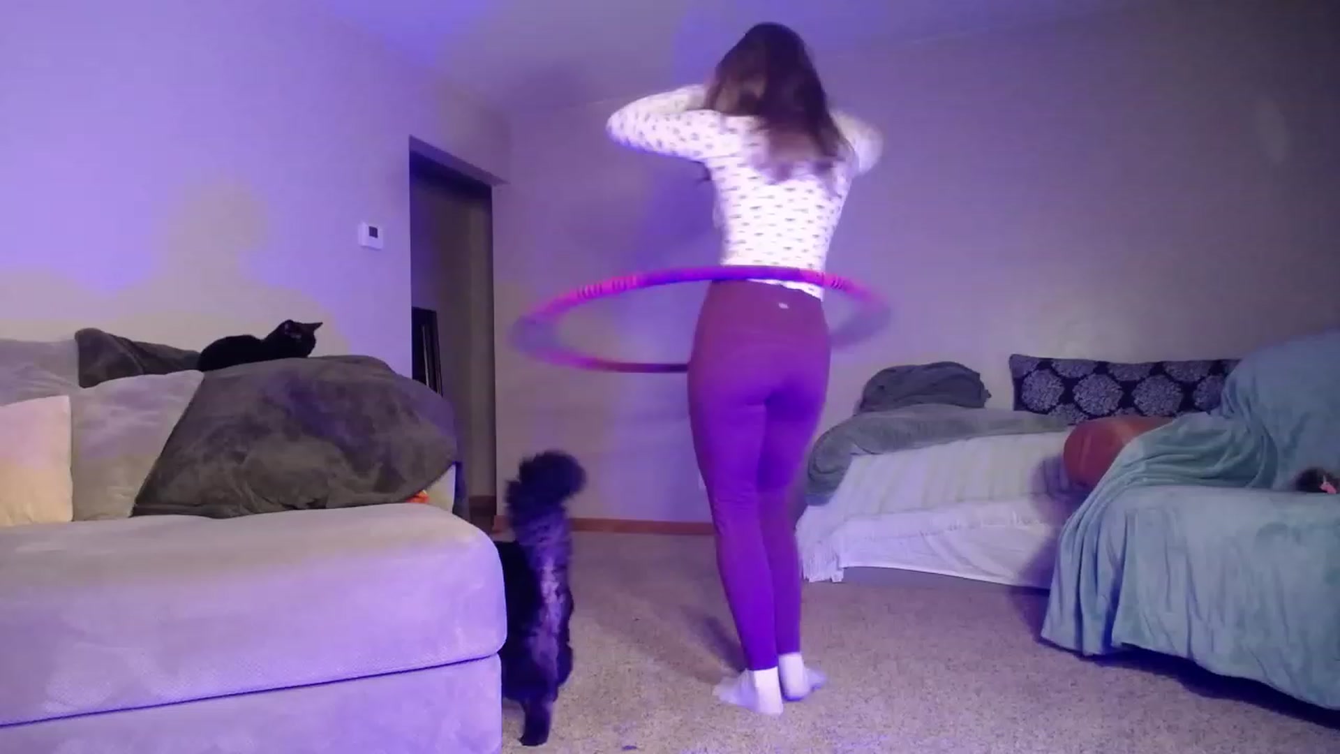 Gallery image thumbnail from Vedah's myfreecams stream on, 12/16/2022, 05:47 image 1 of 20