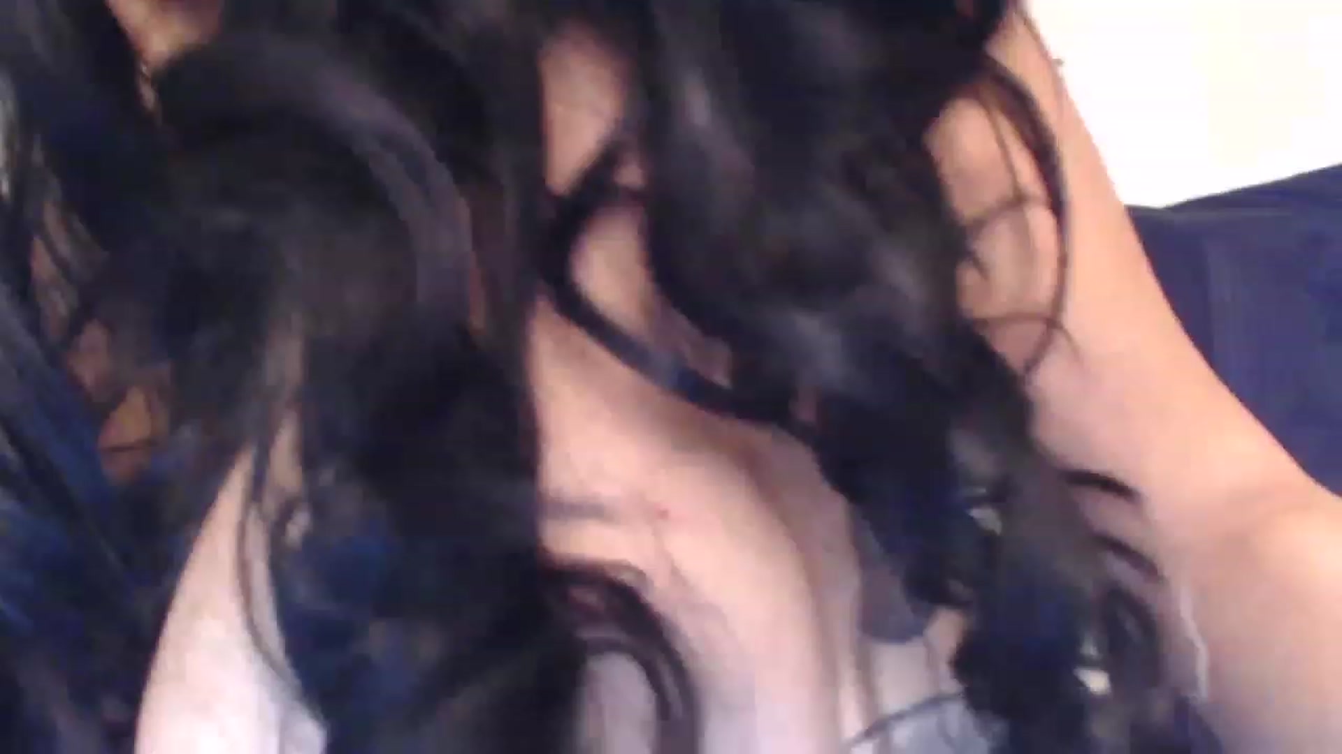 Gallery image thumbnail from Vee_VonSweets's myfreecams stream on, 02/02/2023, 02:19 image 9 of 20