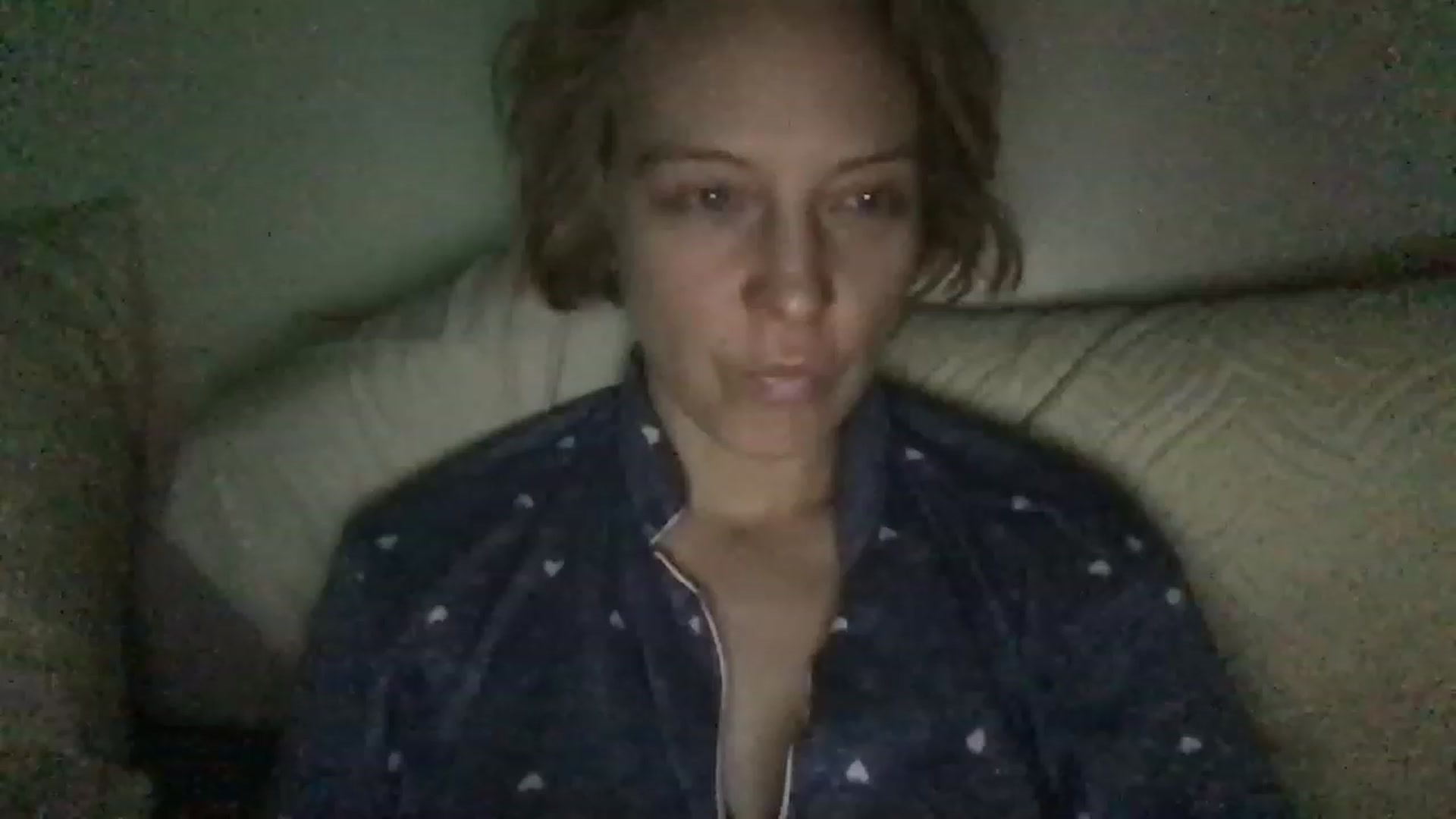 Gallery image thumbnail from Veganlovee's myfreecams stream on, 03/30/2023, 24:29 image 2 of 20