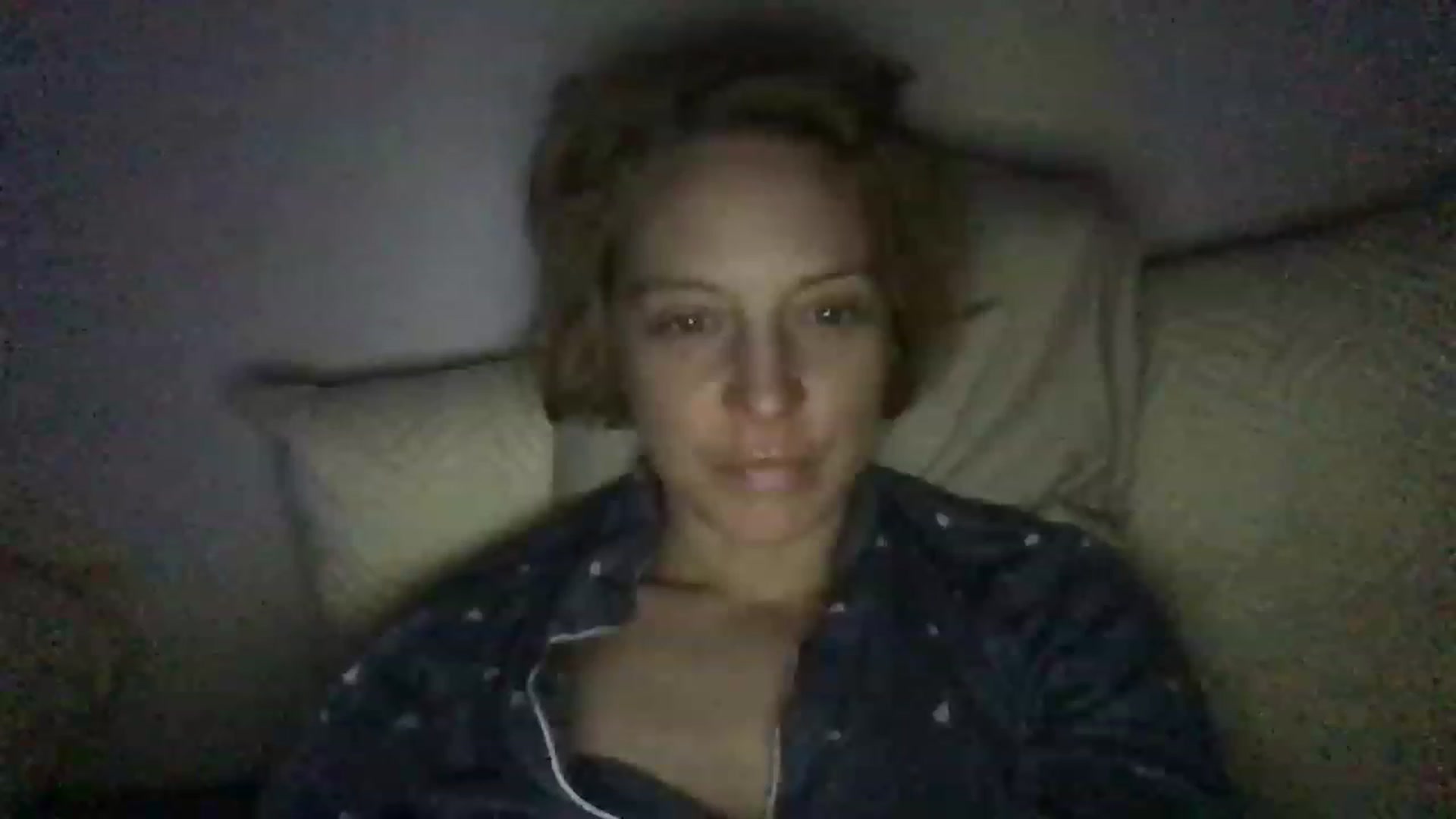 Gallery image thumbnail from Veganlovee's myfreecams stream on, 03/30/2023, 01:40 image 17 of 20
