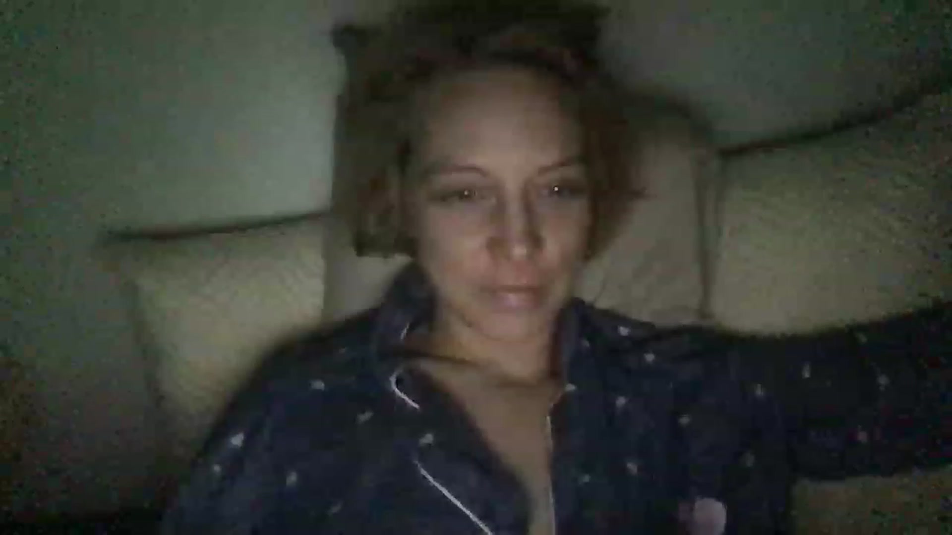 Gallery image thumbnail from Veganlovee's myfreecams stream on, 03/30/2023, 01:40 image 12 of 20