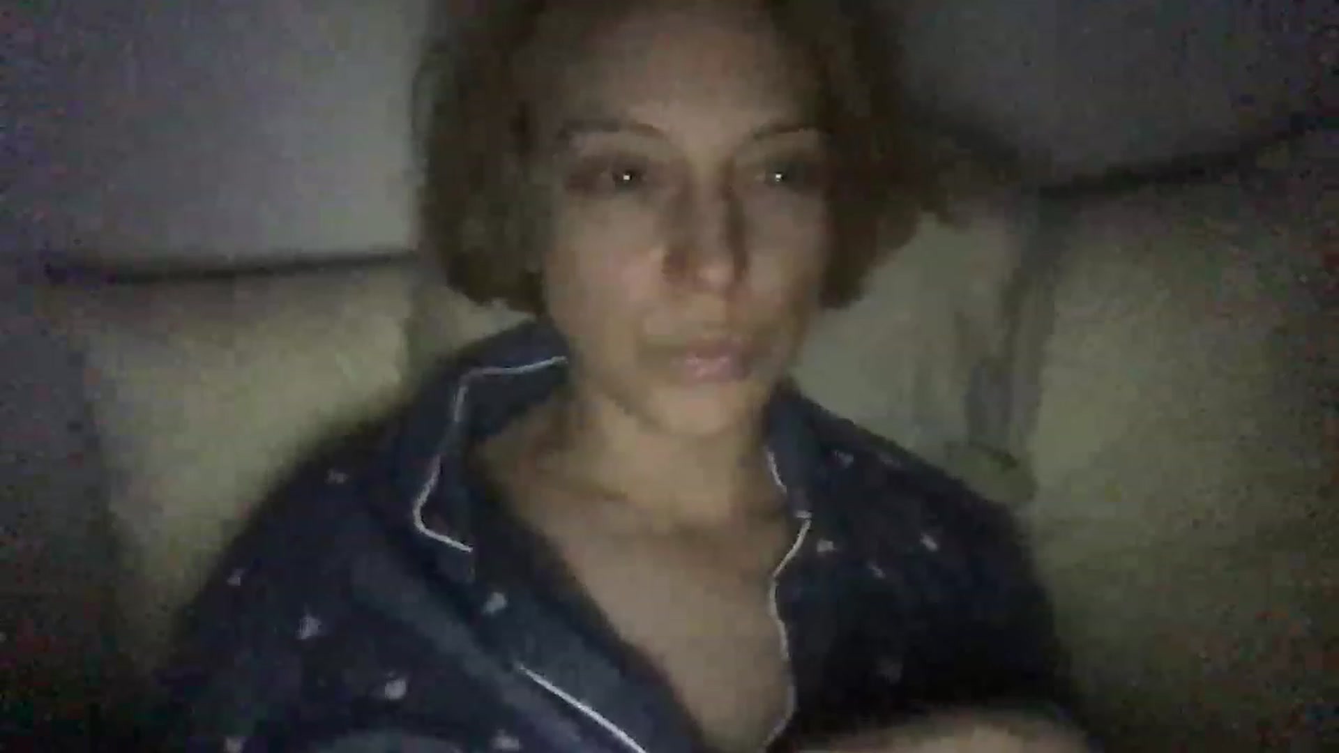 Gallery image thumbnail from Veganlovee's myfreecams stream on, 03/30/2023, 01:40 image 5 of 20