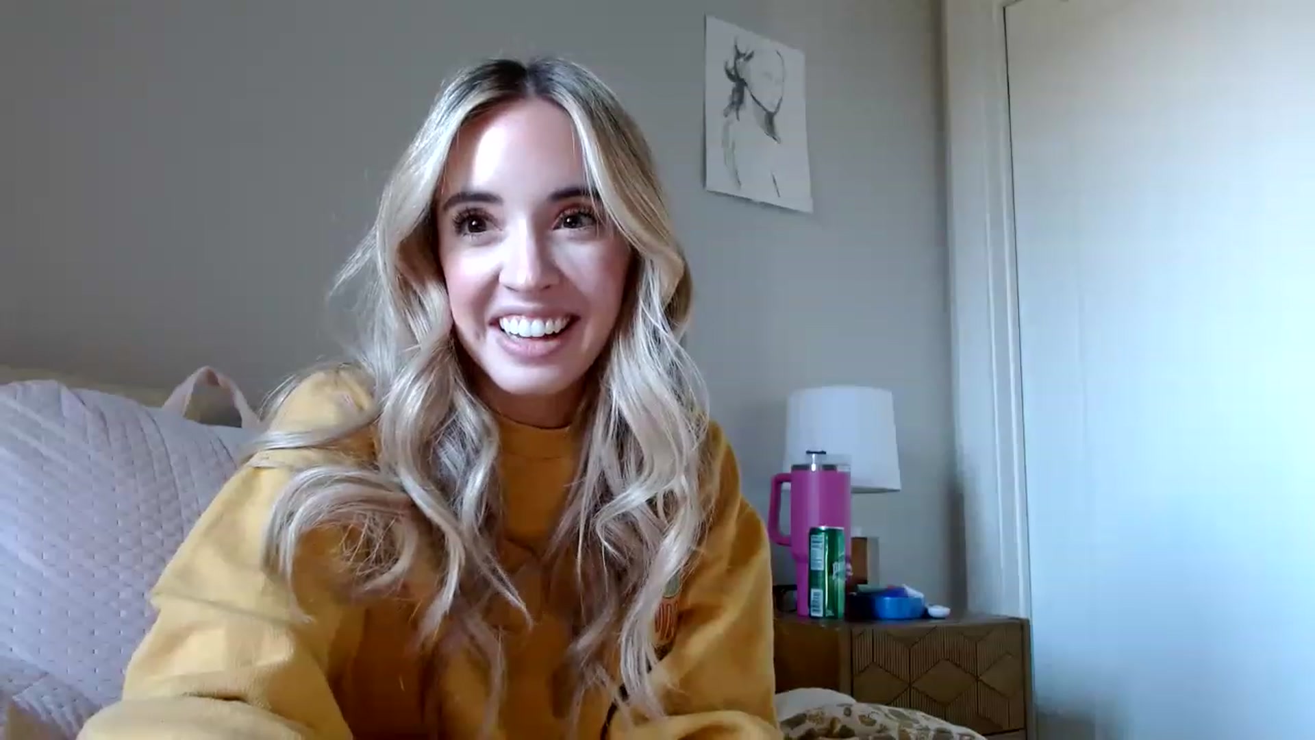 Gallery image thumbnail from Vegansoda's myfreecams stream on, 11/14/2022, 22:29 image 11 of 20