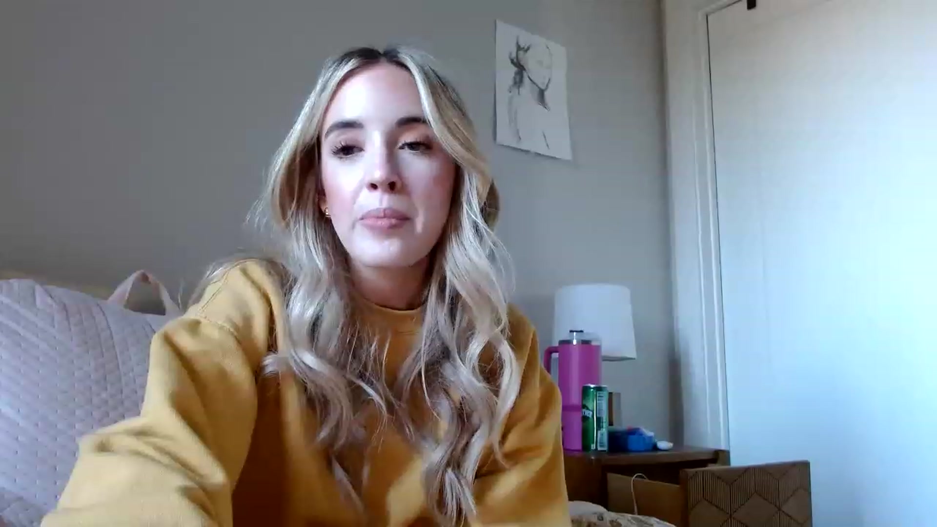 Gallery image thumbnail from Vegansoda's myfreecams stream on, 11/14/2022, 22:29 image 7 of 20