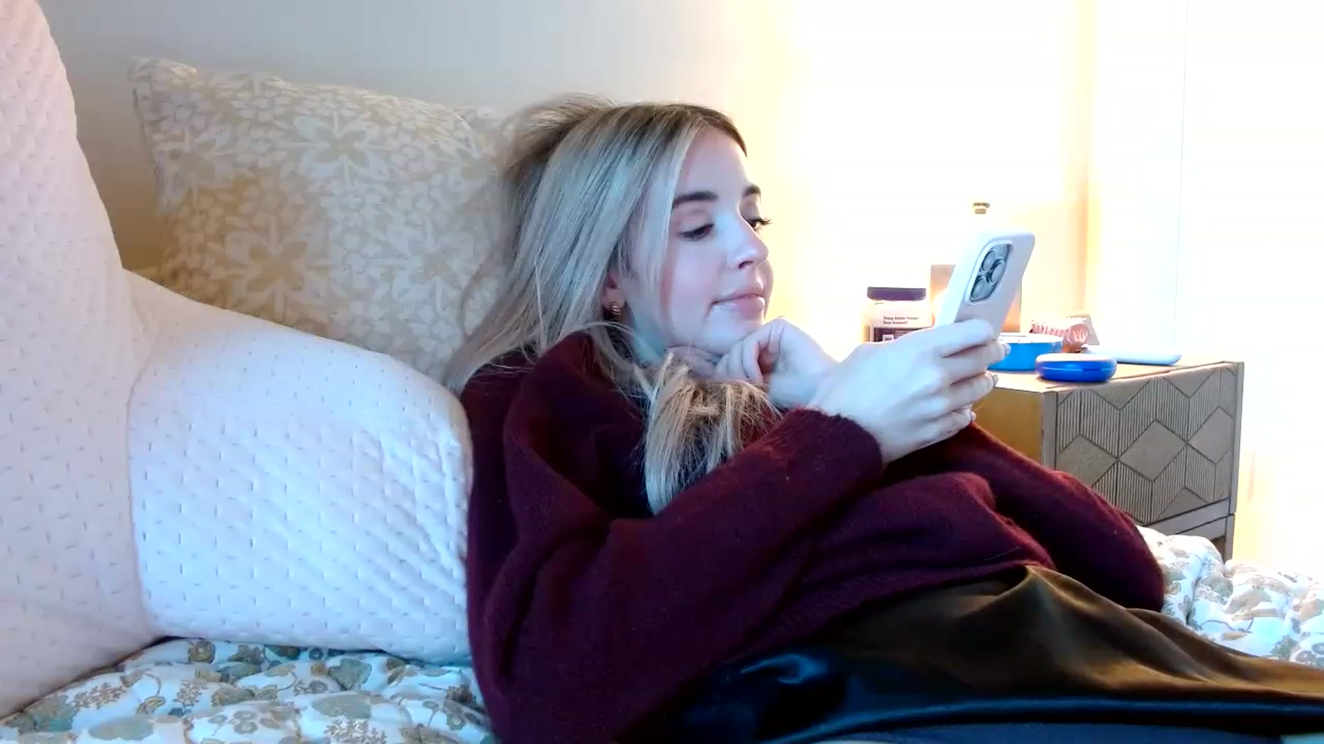 Gallery image thumbnail from Vegansoda's myfreecams stream on, 11/21/2022, 22:01 image 20 of 20