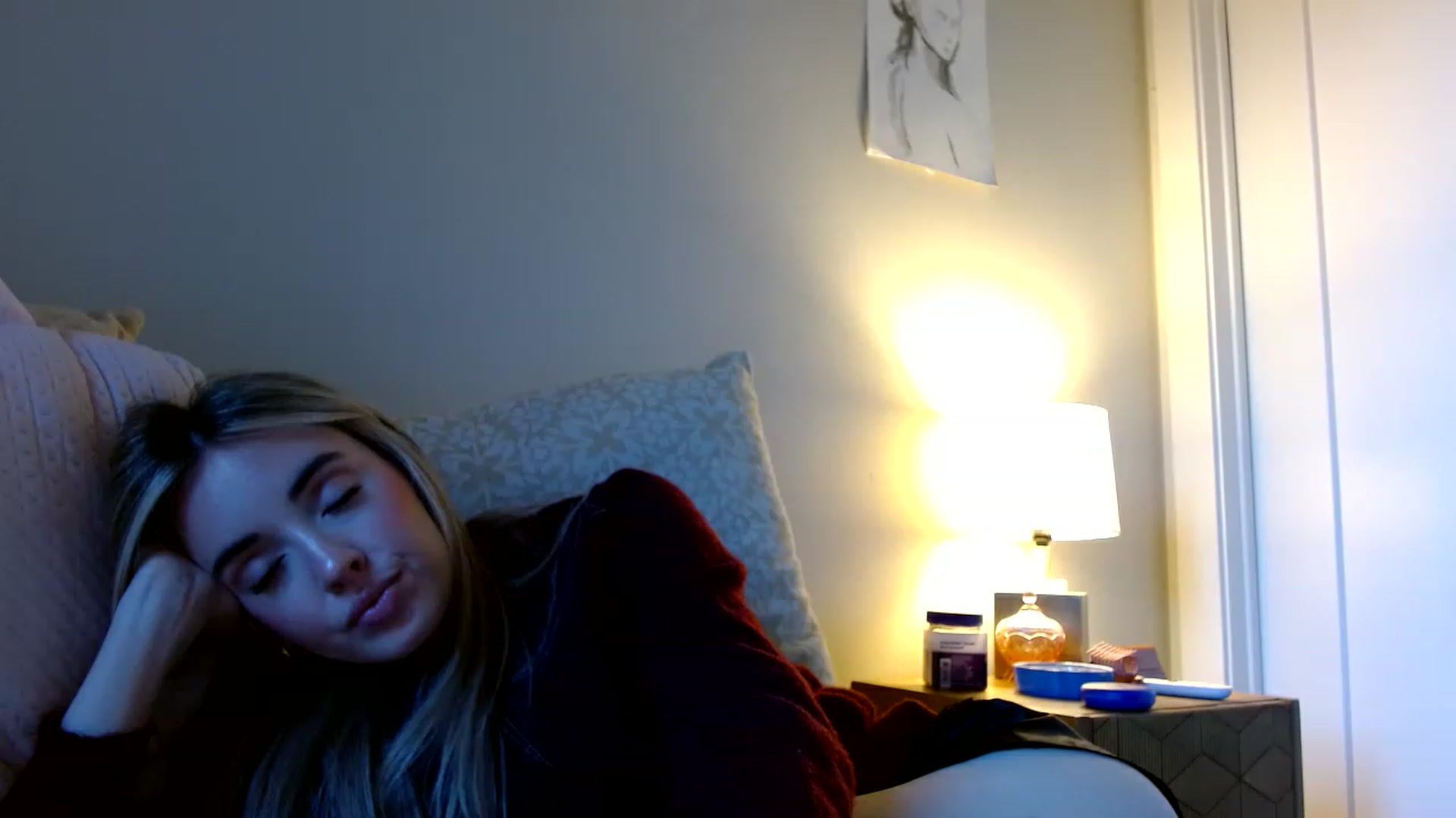 Gallery image thumbnail from Vegansoda's myfreecams stream on, 11/21/2022, 22:01 image 9 of 20