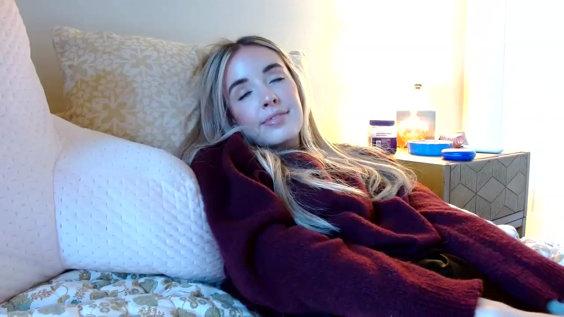 Gallery image thumbnail from Vegansoda's myfreecams stream on, 11/21/2022, 22:01 image 18 of 20