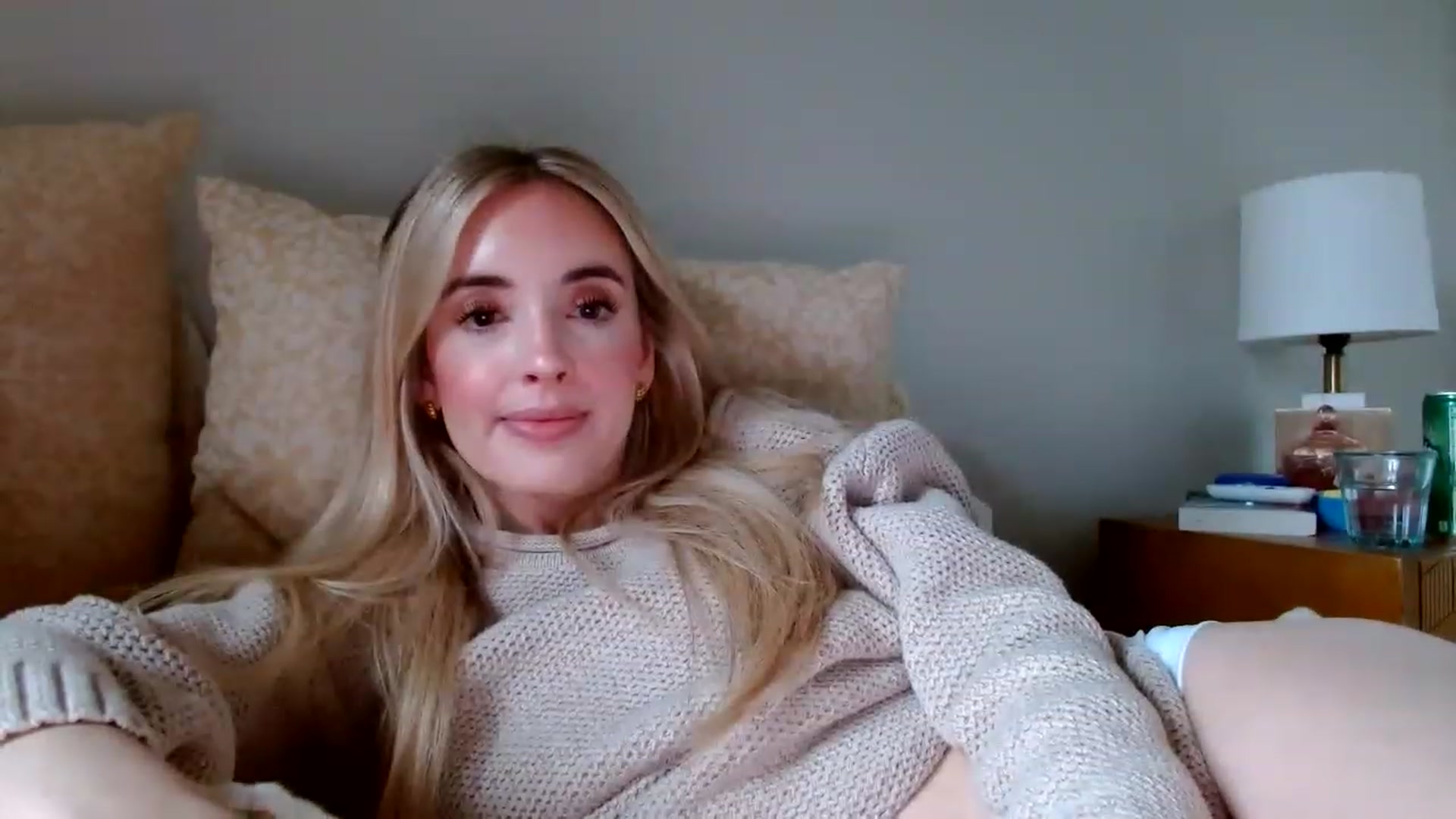 Gallery image thumbnail from Vegansoda's myfreecams stream on, 11/28/2022, 19:41 image 15 of 20