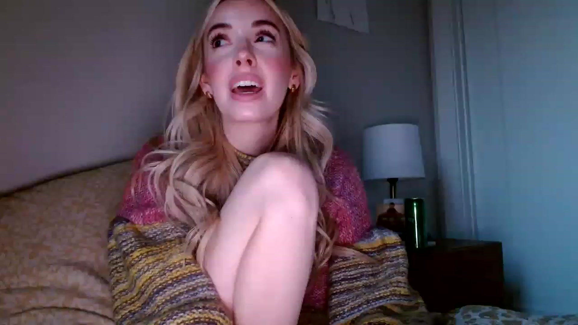 Gallery image thumbnail from Vegansoda's myfreecams stream on, 12/03/2022, 24:02 image 17 of 20