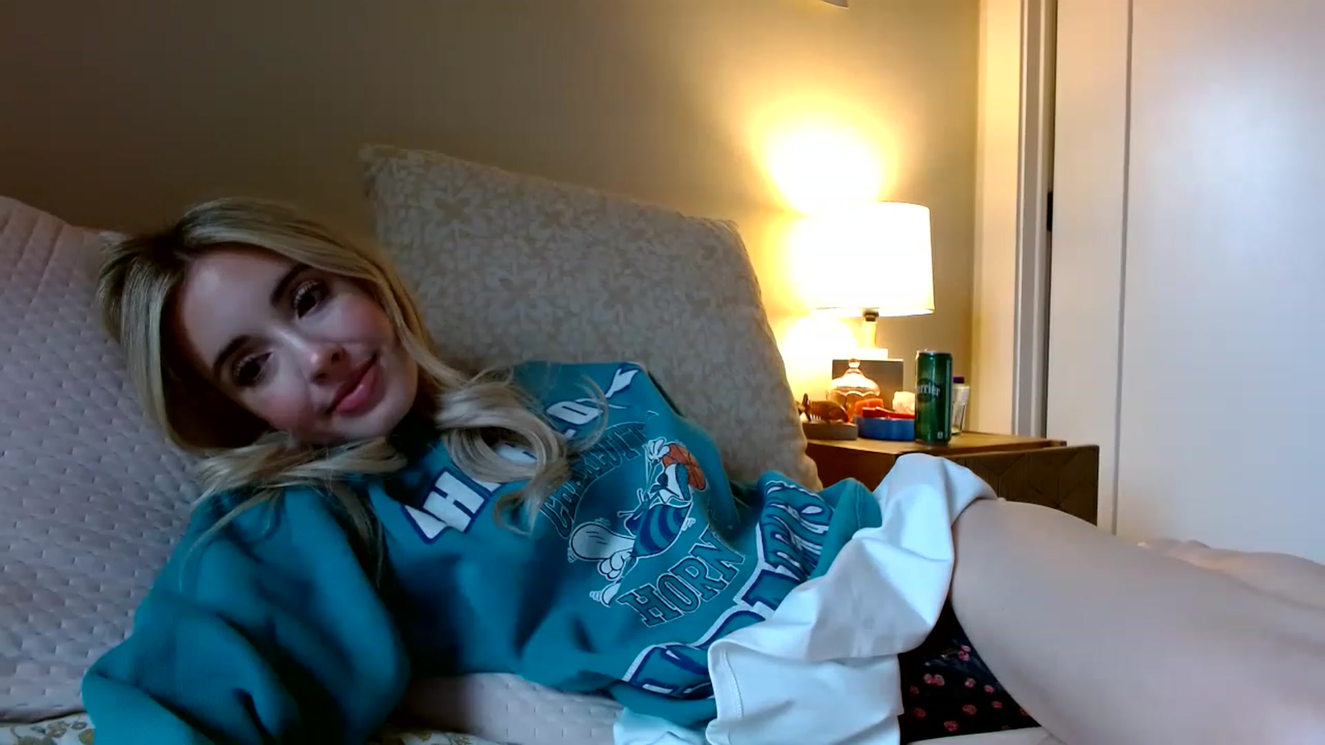 Gallery image thumbnail from Vegansoda's myfreecams stream on, 12/05/2022, 20:30 image 20 of 20