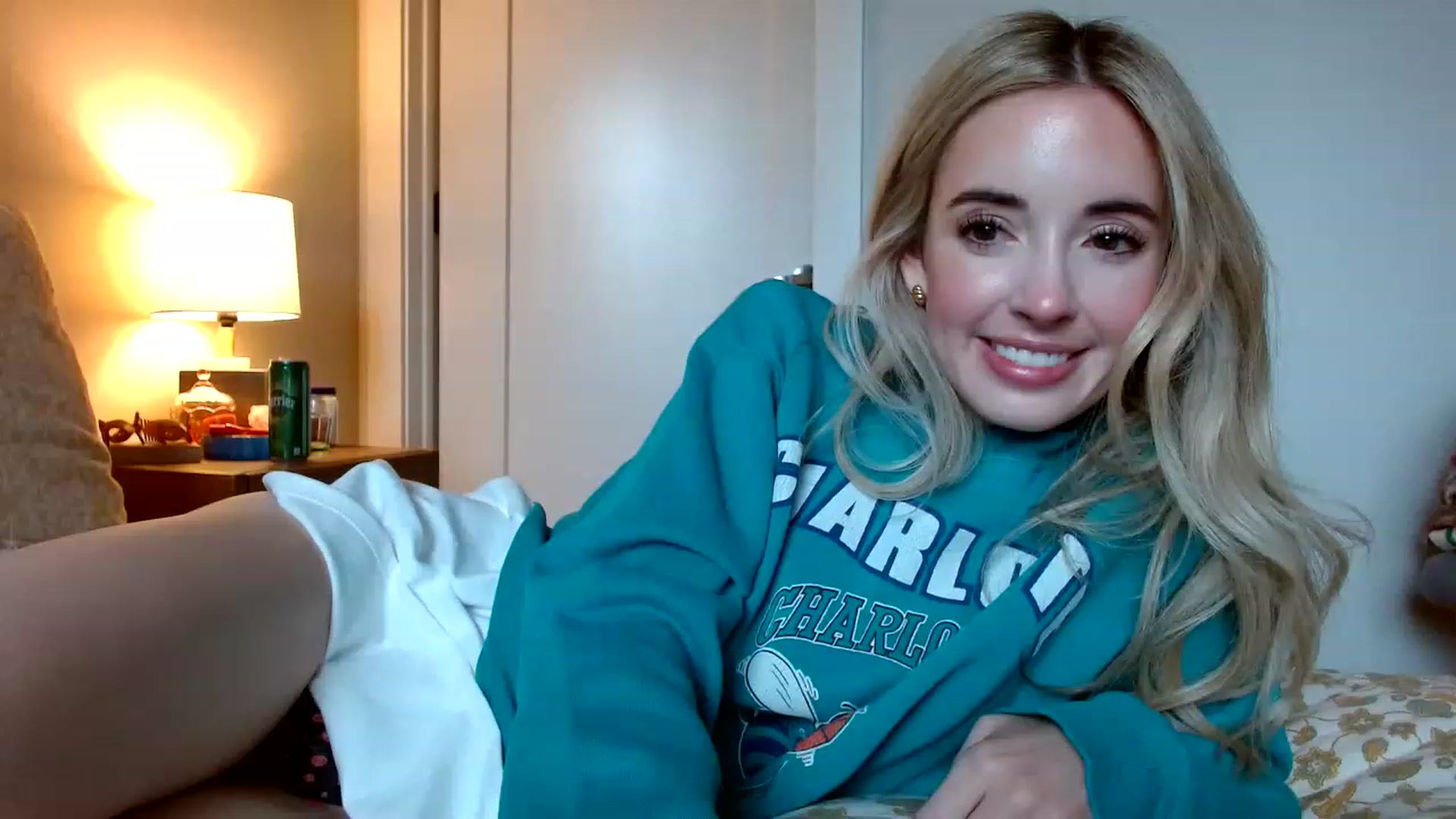 Gallery image thumbnail from Vegansoda's myfreecams stream on, 12/05/2022, 20:30 image 5 of 20