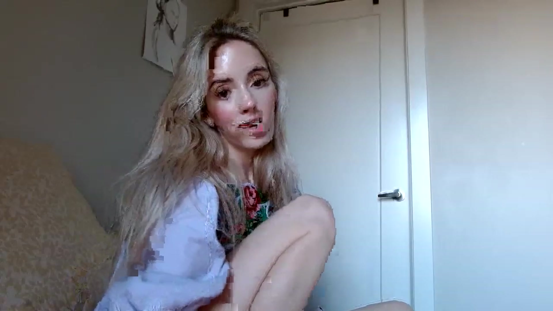 Gallery image thumbnail from Vegansoda's myfreecams stream on, 12/06/2022, 22:27 image 14 of 20
