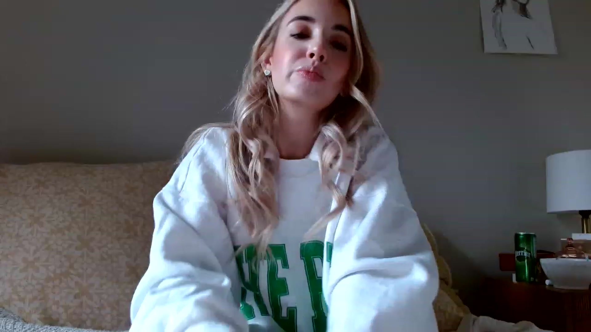 Gallery image thumbnail from Vegansoda's myfreecams stream on, 12/07/2022, 20:37 image 14 of 20