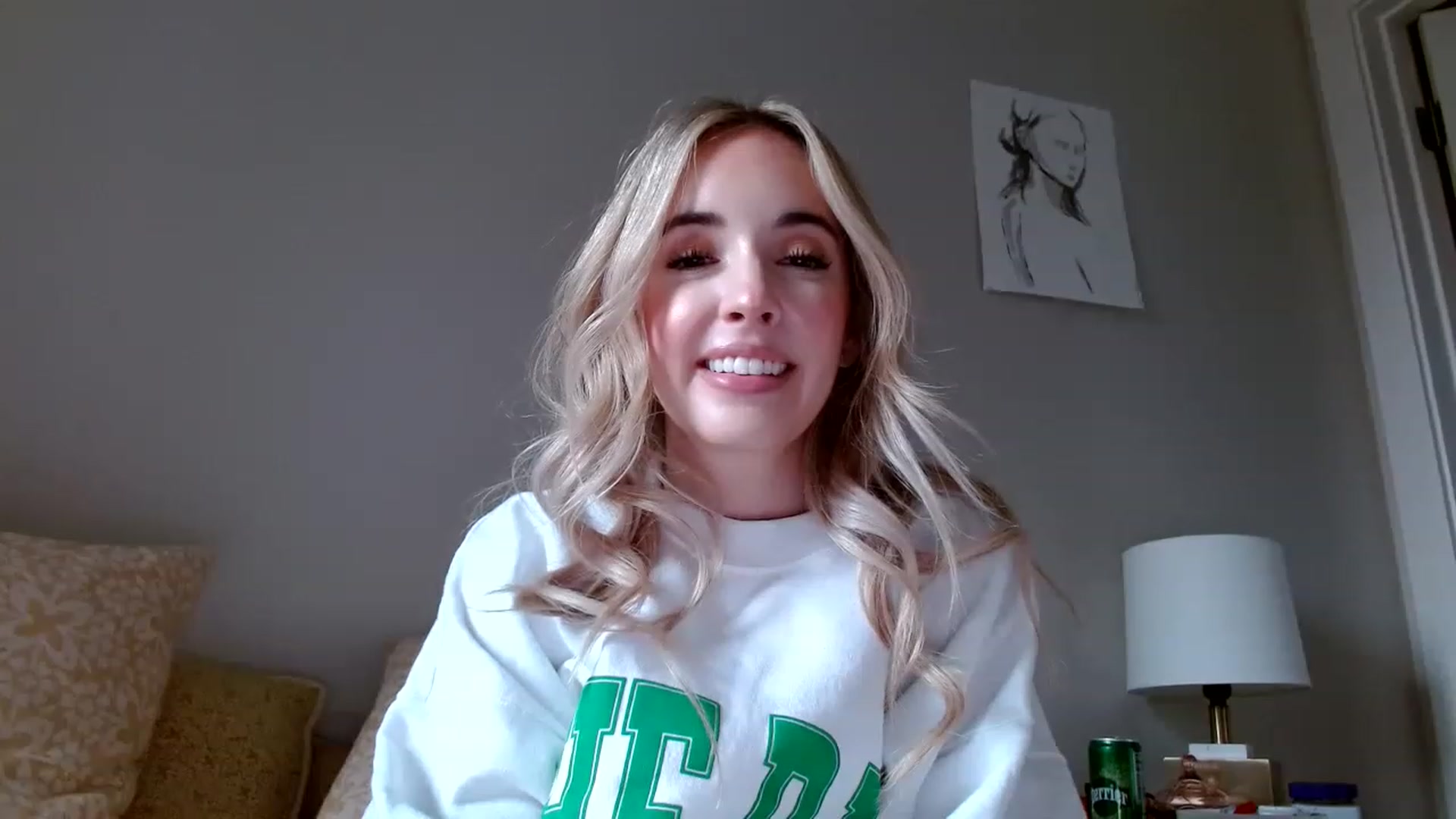 Gallery image thumbnail from Vegansoda's myfreecams stream on, 12/07/2022, 22:37 image 15 of 20