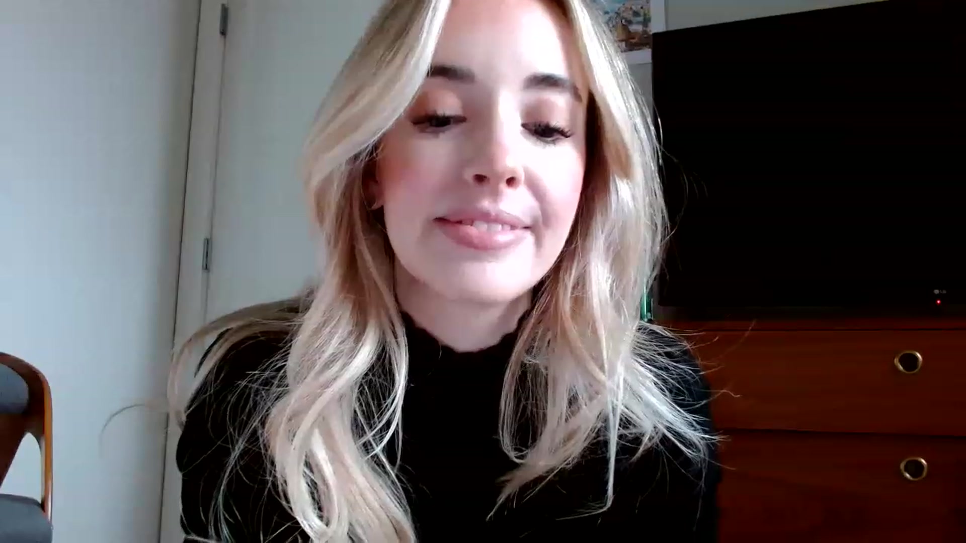 Gallery image thumbnail from Vegansoda's myfreecams stream on, 12/12/2022, 20:02 image 10 of 20