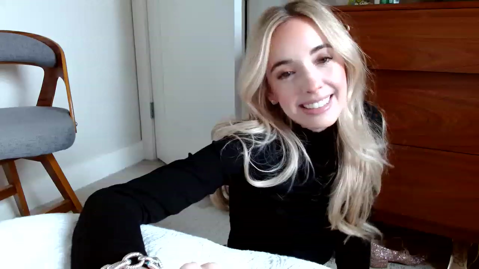 Gallery image thumbnail from Vegansoda's myfreecams stream on, 12/12/2022, 20:02 image 2 of 20