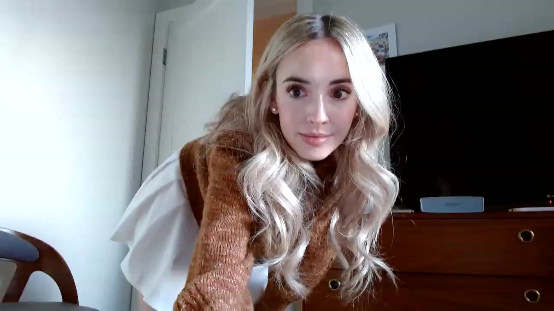 Gallery image thumbnail from Vegansoda's myfreecams stream on, 12/16/2022, 24:02 image 2 of 20