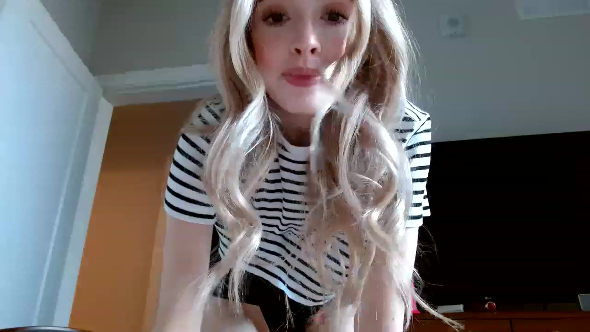 Gallery image thumbnail from Vegansoda's myfreecams stream on, 12/22/2022, 19:22 image 20 of 20