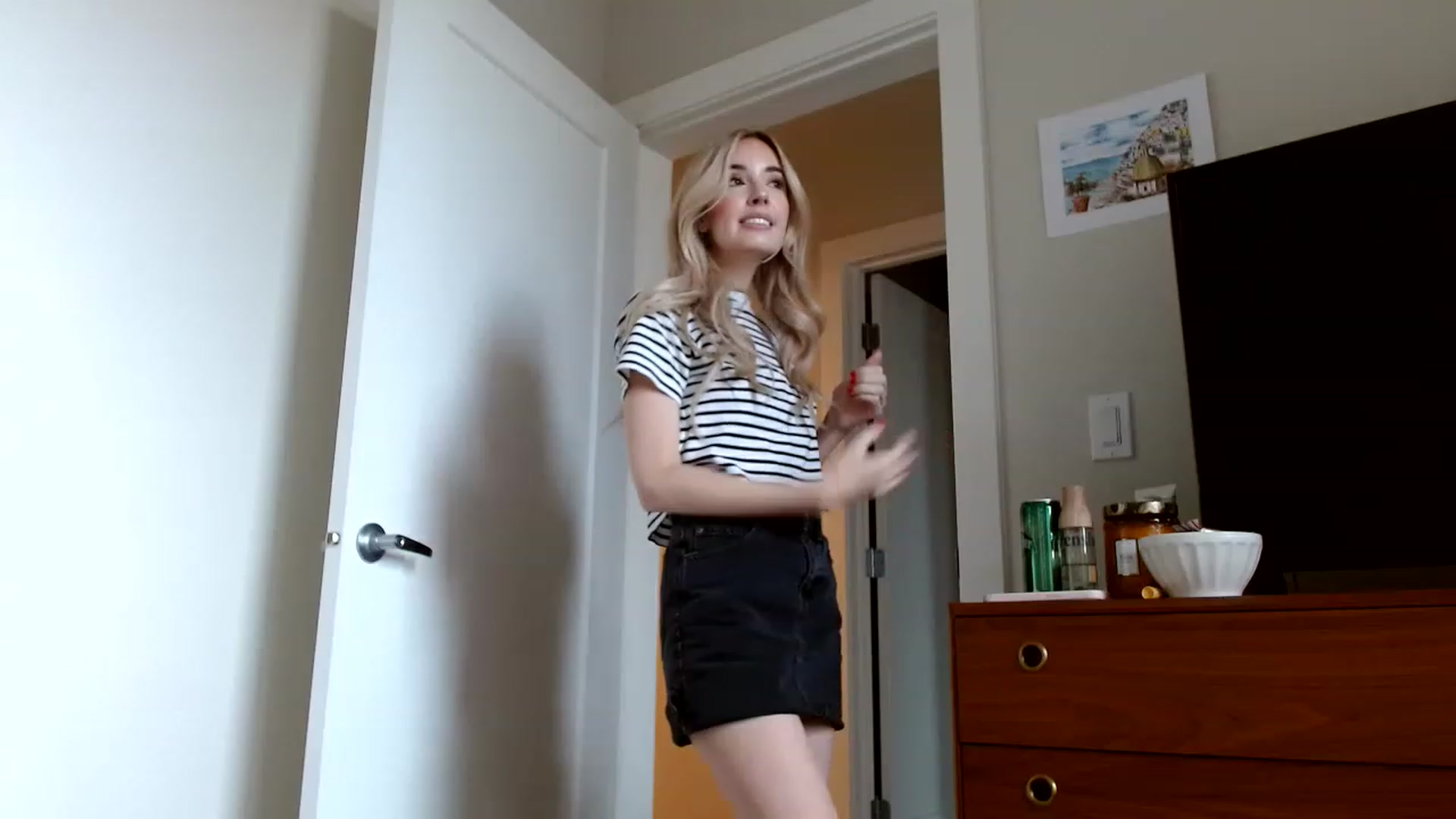 Gallery image thumbnail from Vegansoda's myfreecams stream on, 12/22/2022, 19:22 image 6 of 20