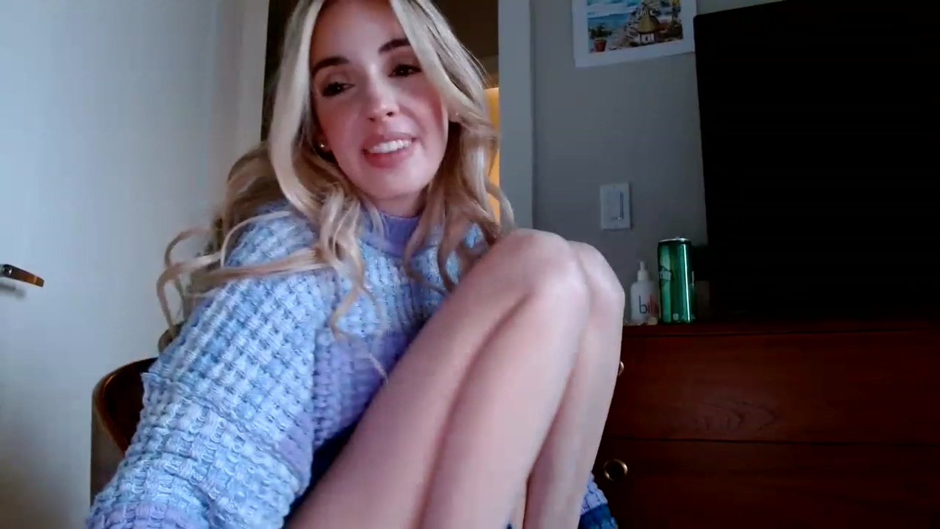 Gallery image thumbnail from Vegansoda's myfreecams stream on, 01/03/2023, 23:47 image 15 of 20