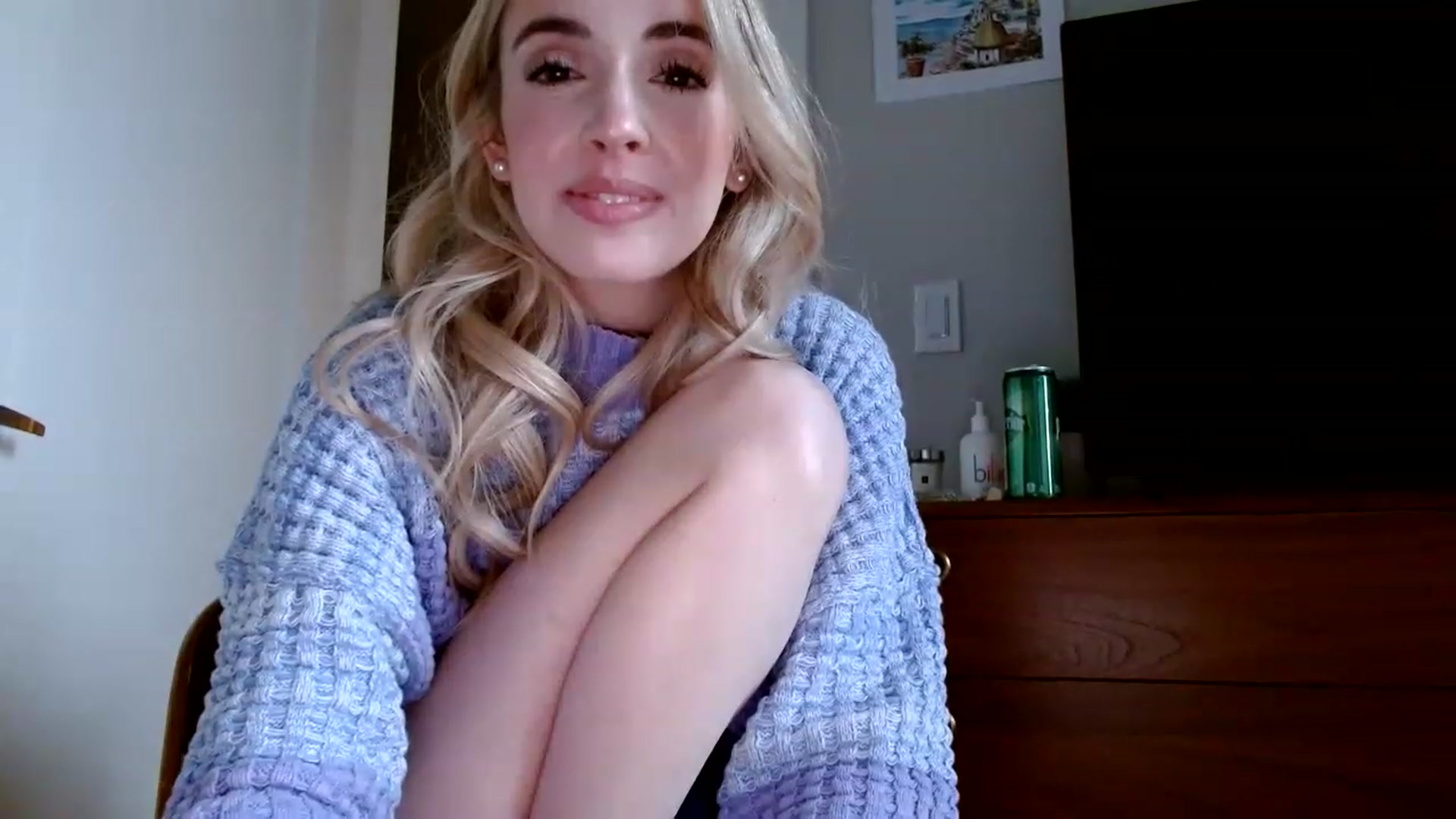 Gallery image thumbnail from Vegansoda's myfreecams stream on, 01/03/2023, 23:47 image 14 of 20