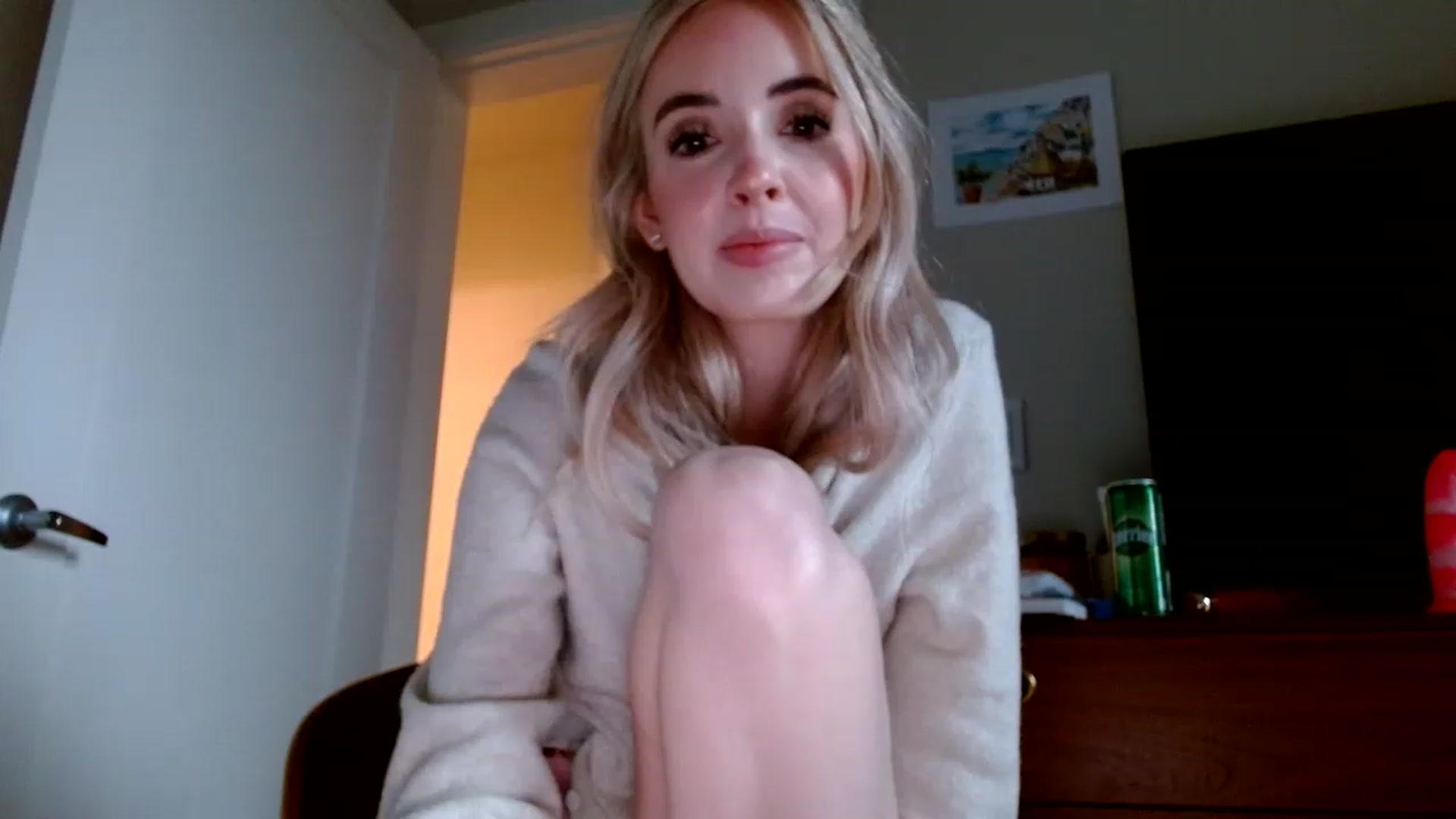 Gallery image thumbnail from Vegansoda's myfreecams stream on, 01/09/2023, 23:04 image 9 of 20