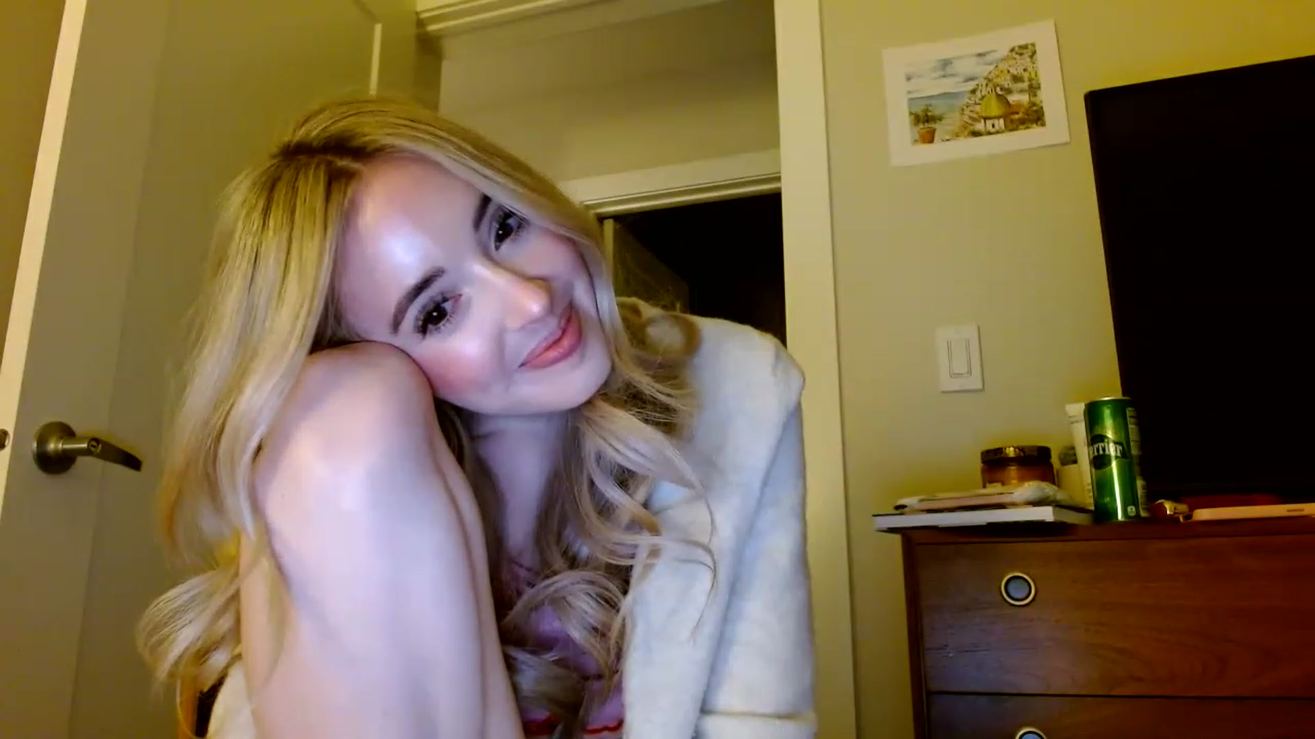 Gallery image thumbnail from Vegansoda's myfreecams stream on, 01/10/2023, 24:37 image 11 of 20