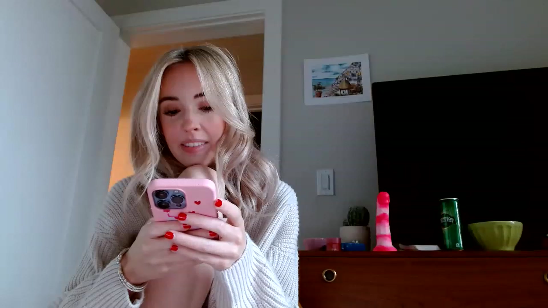 Gallery image thumbnail from Vegansoda's myfreecams stream on, 01/19/2023, 22:39 image 11 of 20