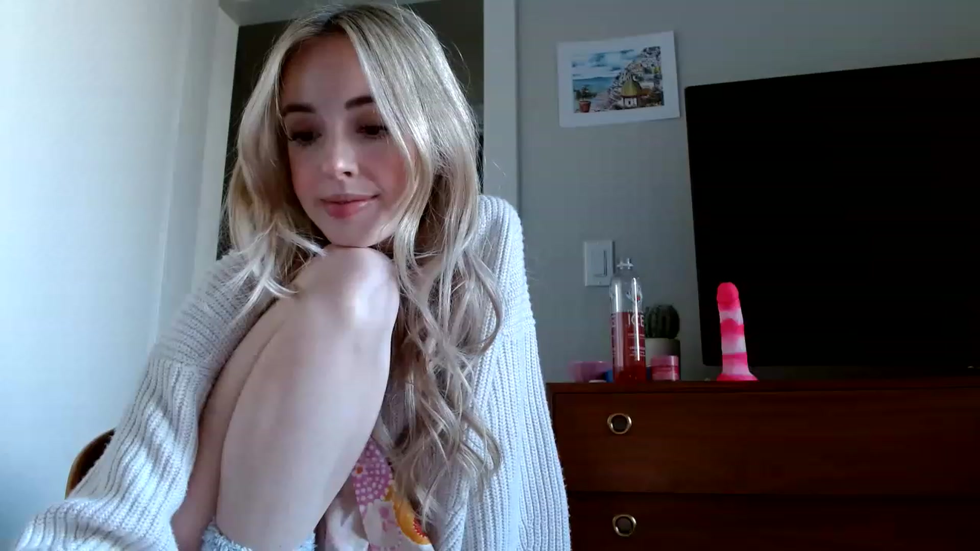 Gallery image thumbnail from Vegansoda's myfreecams stream on, 01/21/2023, 22:09 image 6 of 20