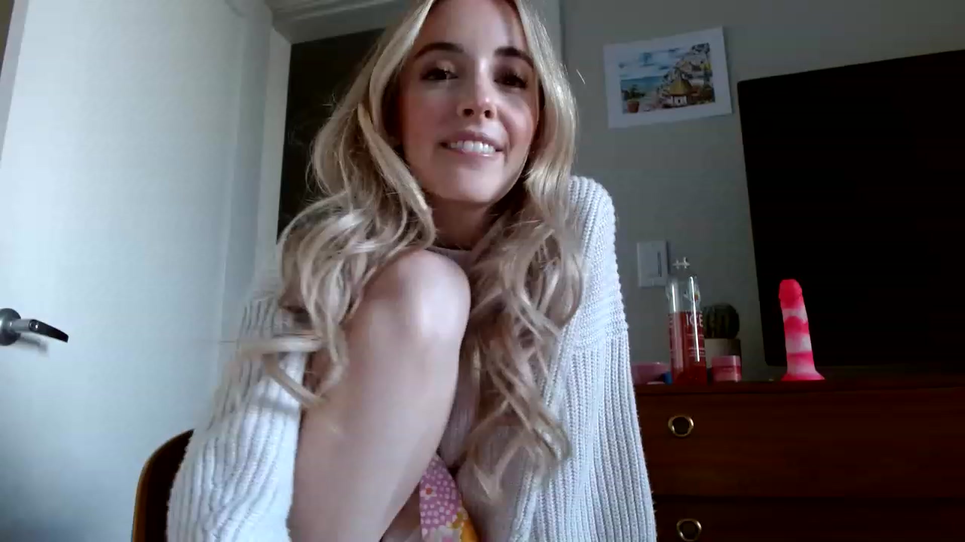 Gallery image thumbnail from Vegansoda's myfreecams stream on, 01/21/2023, 22:09 image 7 of 20