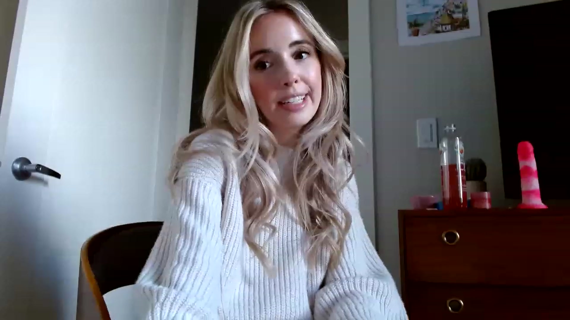 Gallery image thumbnail from Vegansoda's myfreecams stream on, 01/21/2023, 22:09 image 16 of 20