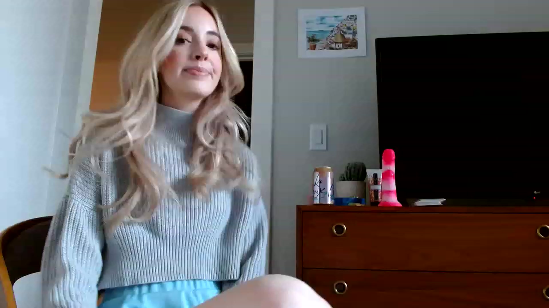 Gallery image thumbnail from Vegansoda's myfreecams stream on, 01/26/2023, 21:04 image 4 of 20