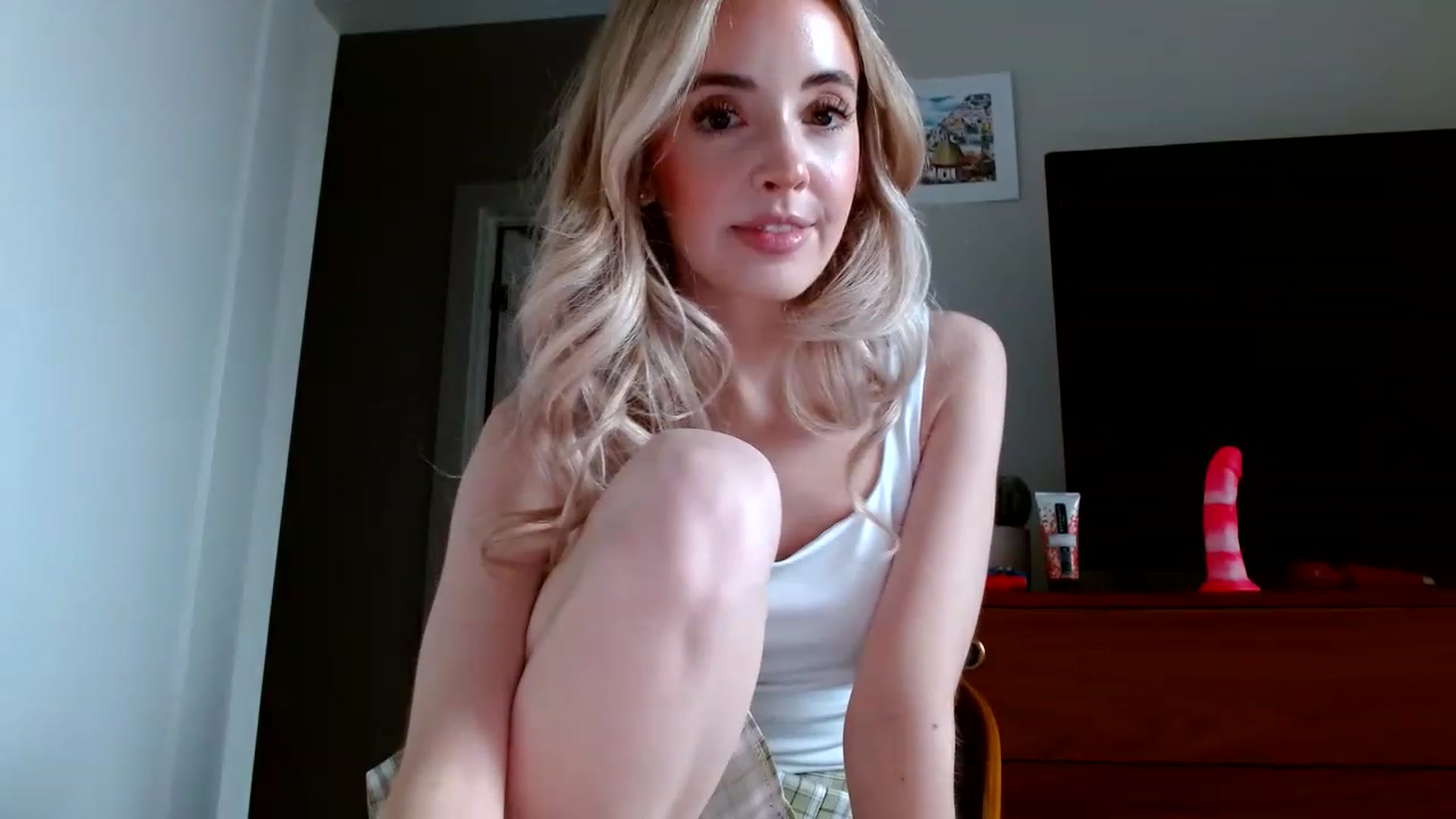 Gallery image thumbnail from Vegansoda's myfreecams stream on, 01/27/2023, 21:07 image 12 of 20