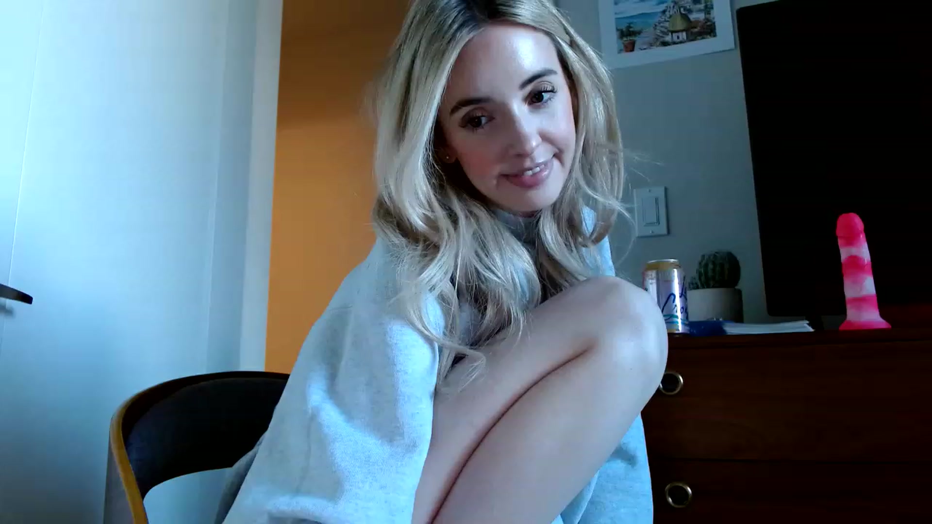 Gallery image thumbnail from Vegansoda's myfreecams stream on, 01/30/2023, 22:01 image 9 of 20