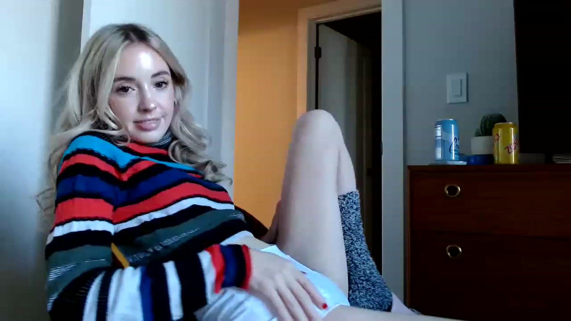 Gallery image thumbnail from Vegansoda's myfreecams stream on, 02/02/2023, 21:50 image 4 of 20