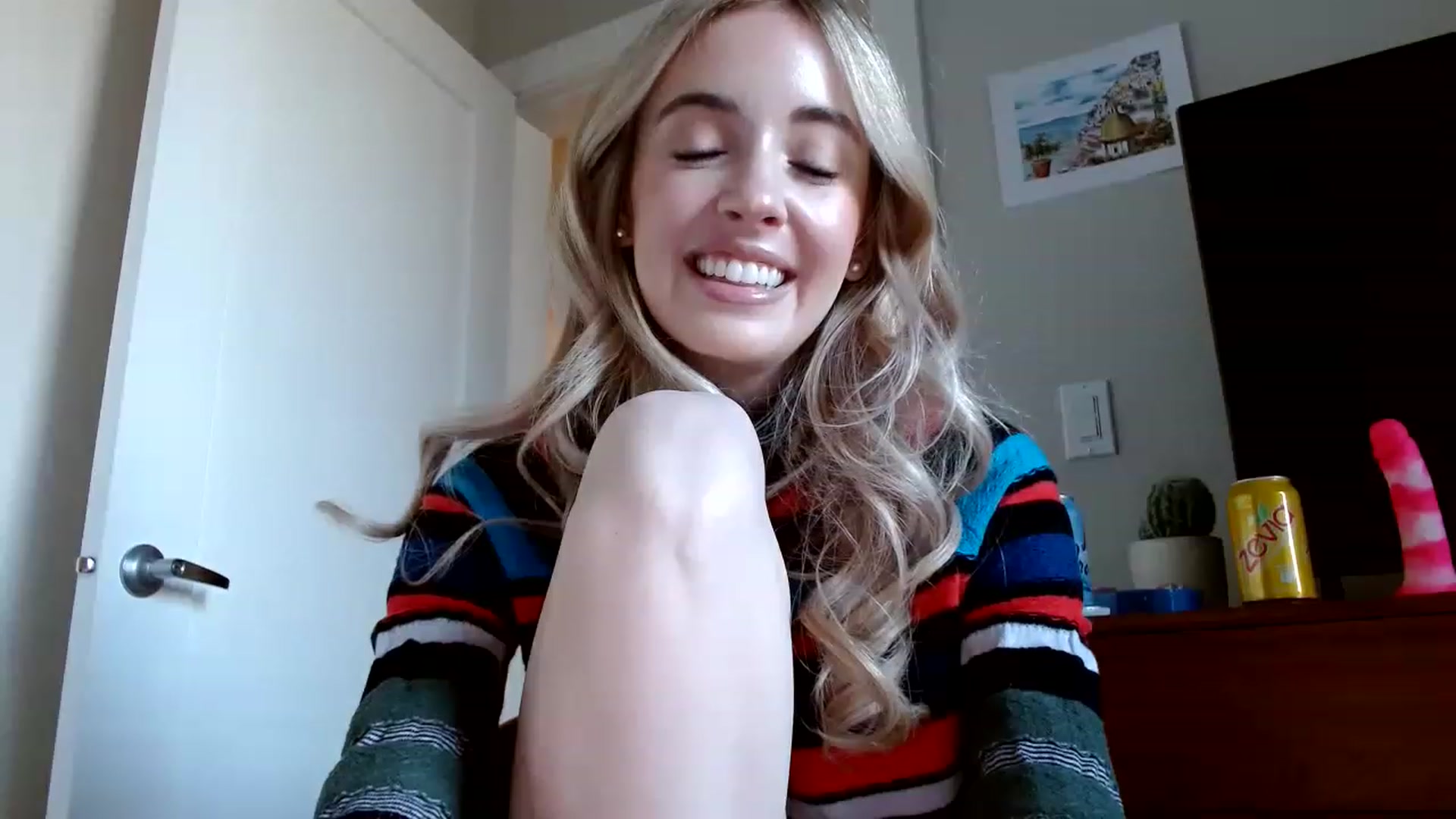 Gallery image thumbnail from Vegansoda's myfreecams stream on, 02/02/2023, 22:39 image 8 of 20