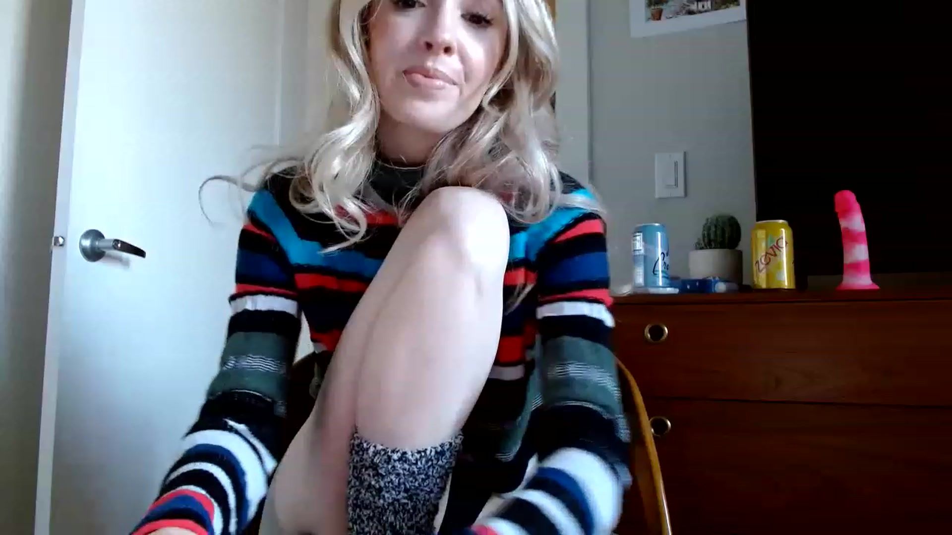 Gallery image thumbnail from Vegansoda's myfreecams stream on, 02/02/2023, 23:25 image 16 of 20
