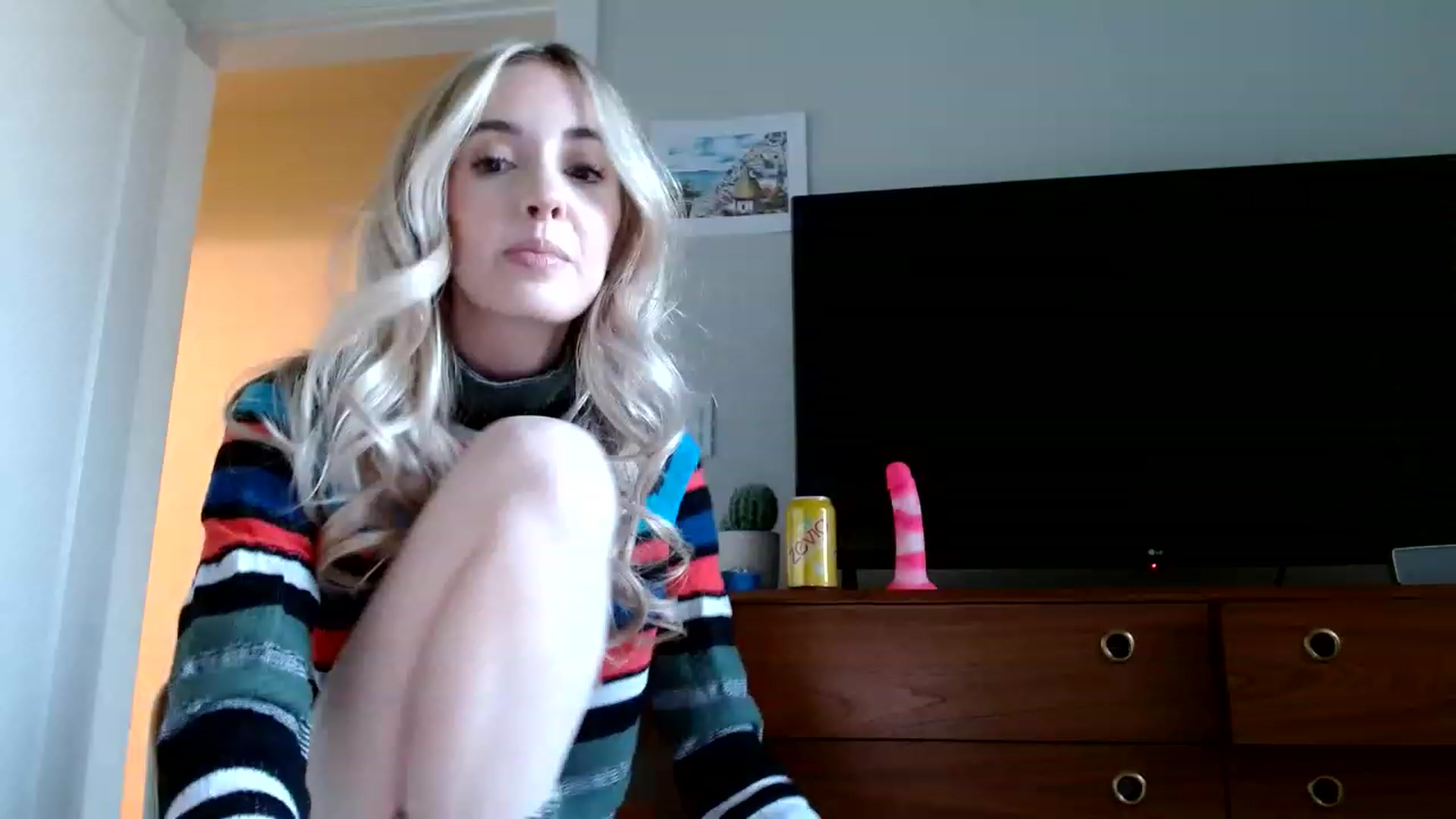Gallery image thumbnail from Vegansoda's myfreecams stream on, 02/03/2023, 24:03 image 1 of 20