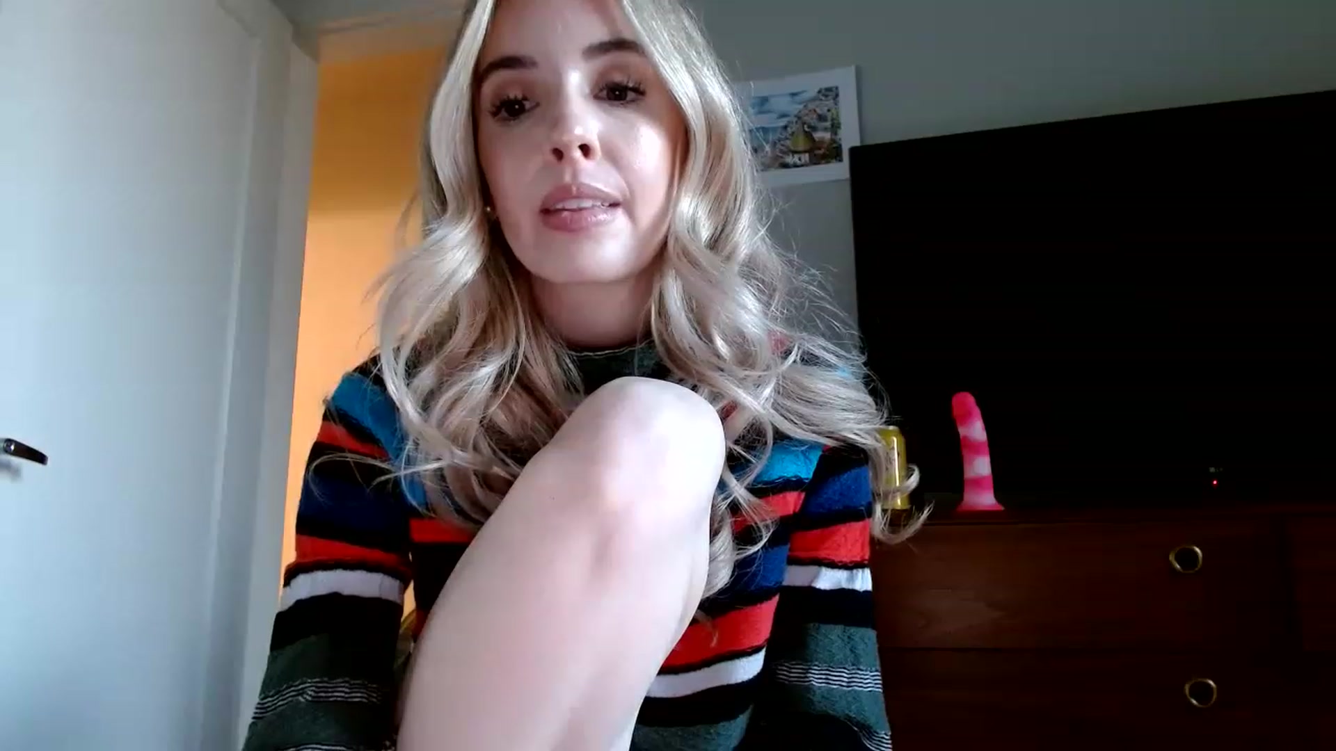Gallery image thumbnail from Vegansoda's myfreecams stream on, 02/03/2023, 24:03 image 18 of 20