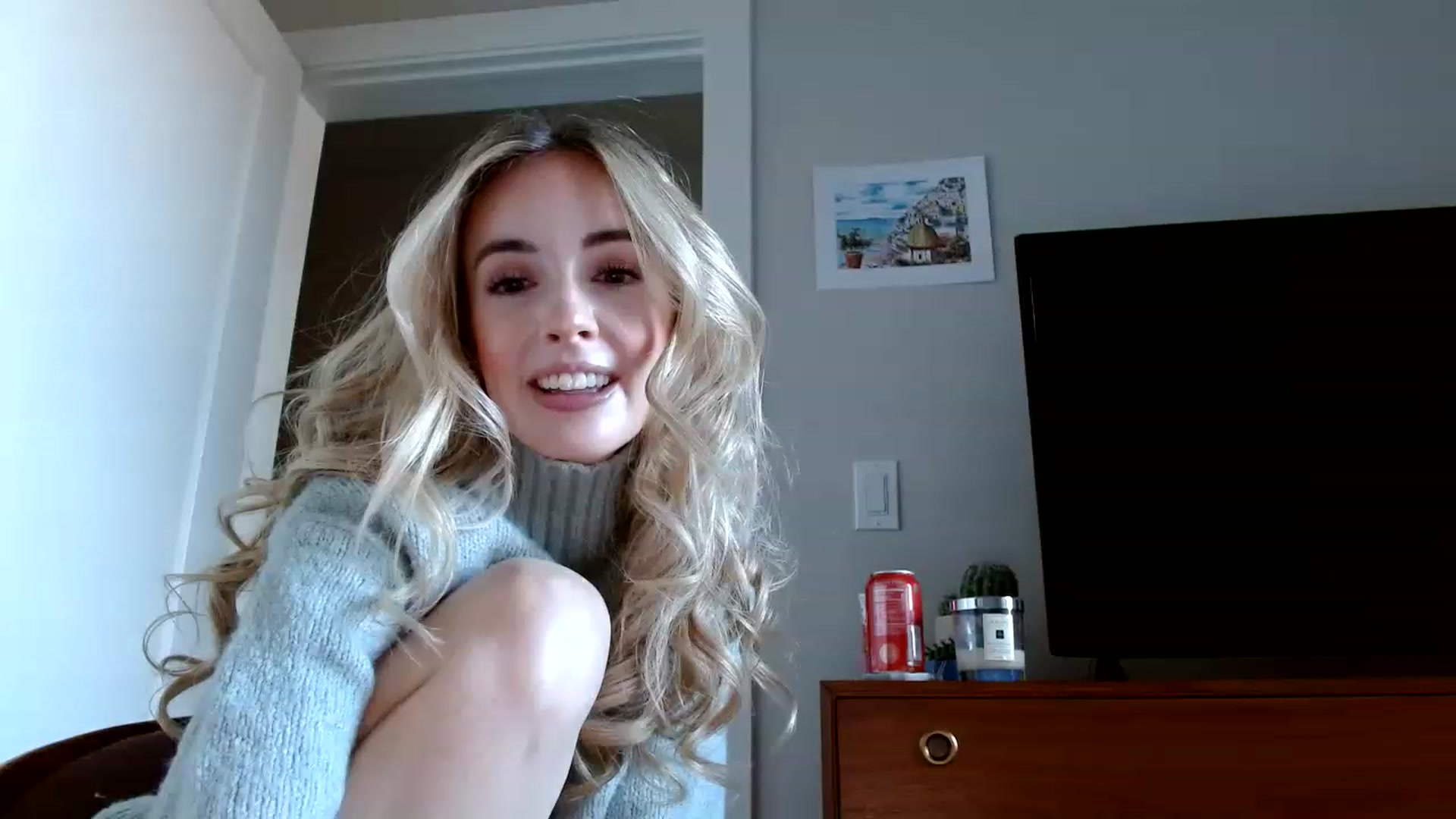 Gallery image thumbnail from Vegansoda's myfreecams stream on, 02/19/2023, 23:11 image 15 of 20