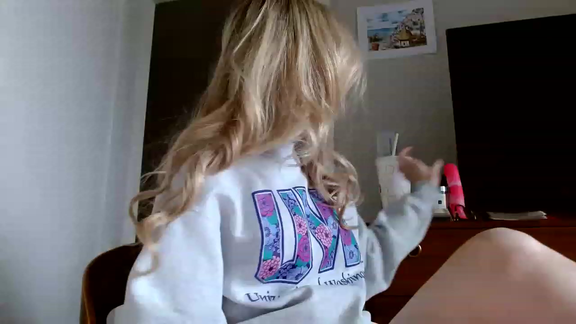 Gallery image thumbnail from Vegansoda's myfreecams stream on, 02/20/2023, 22:28 image 3 of 20