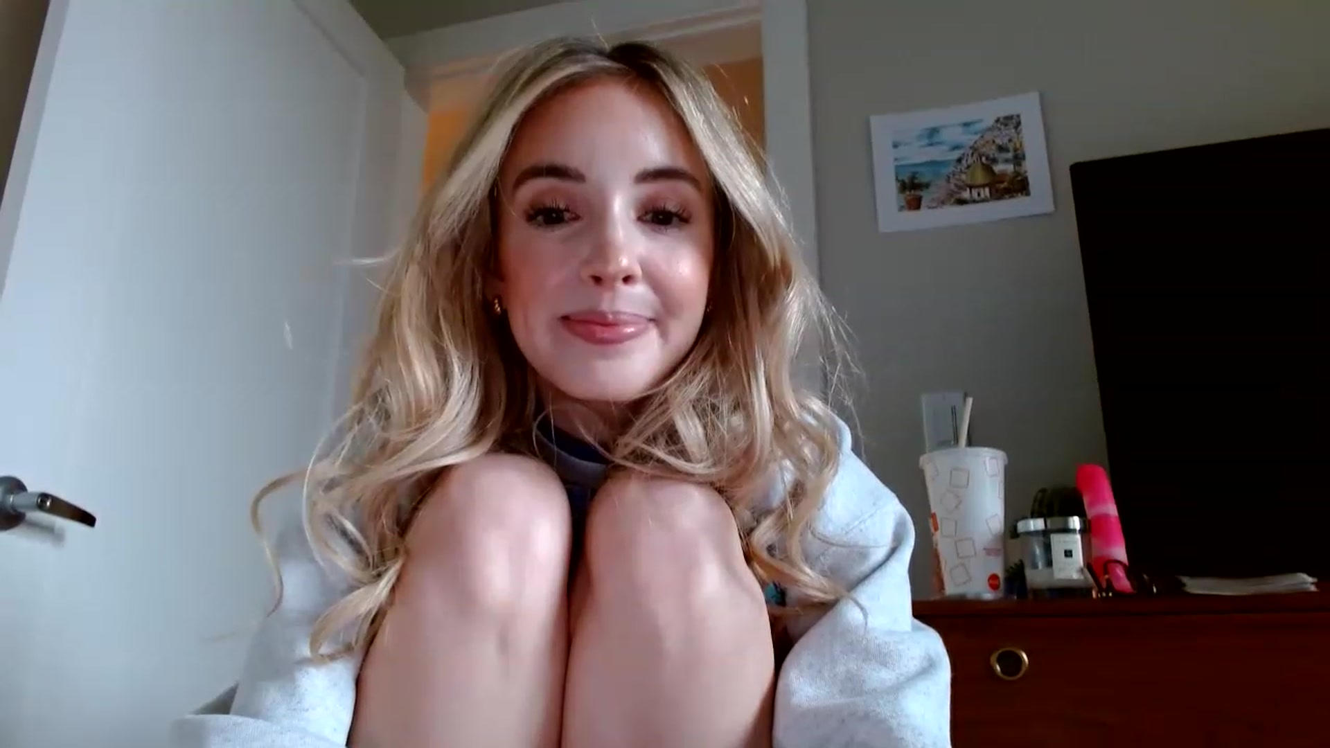Gallery image thumbnail from Vegansoda's myfreecams stream on, 02/20/2023, 23:23 image 10 of 20