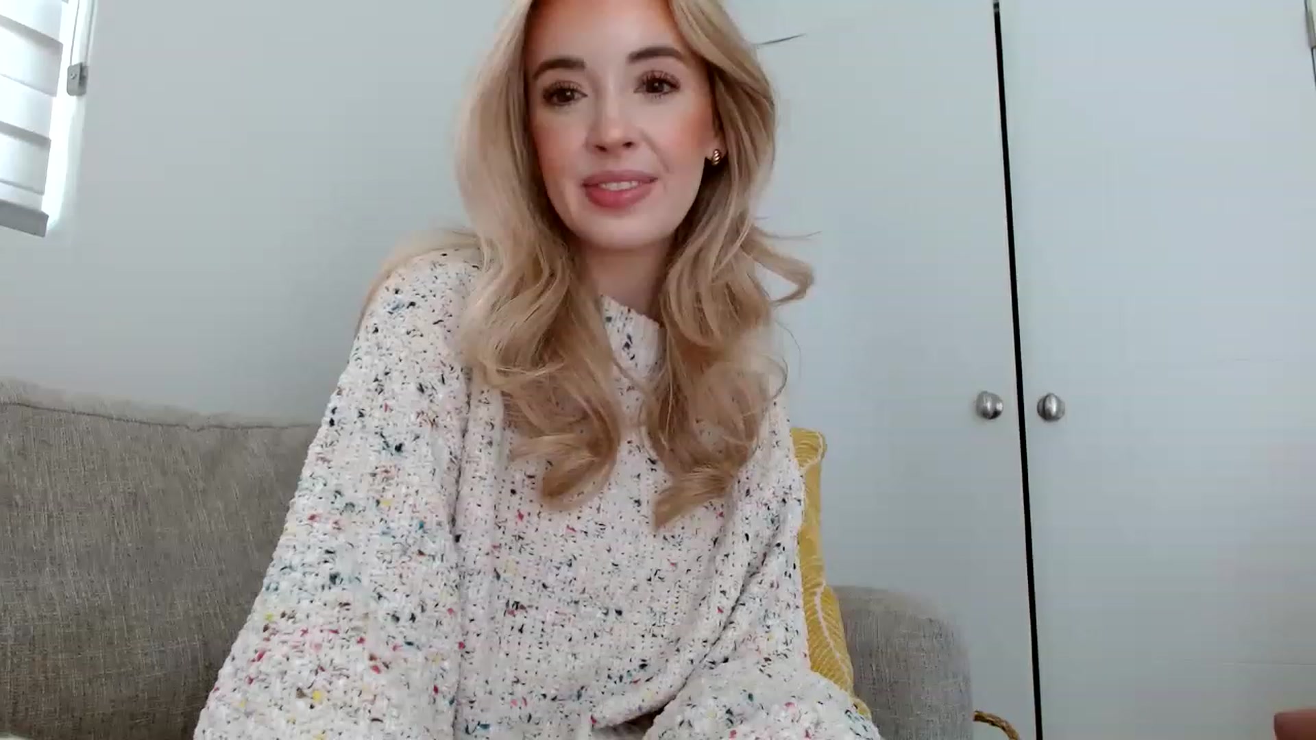 Gallery image thumbnail from Vegansoda's myfreecams stream on, 04/18/2023, 18:53 image 8 of 20