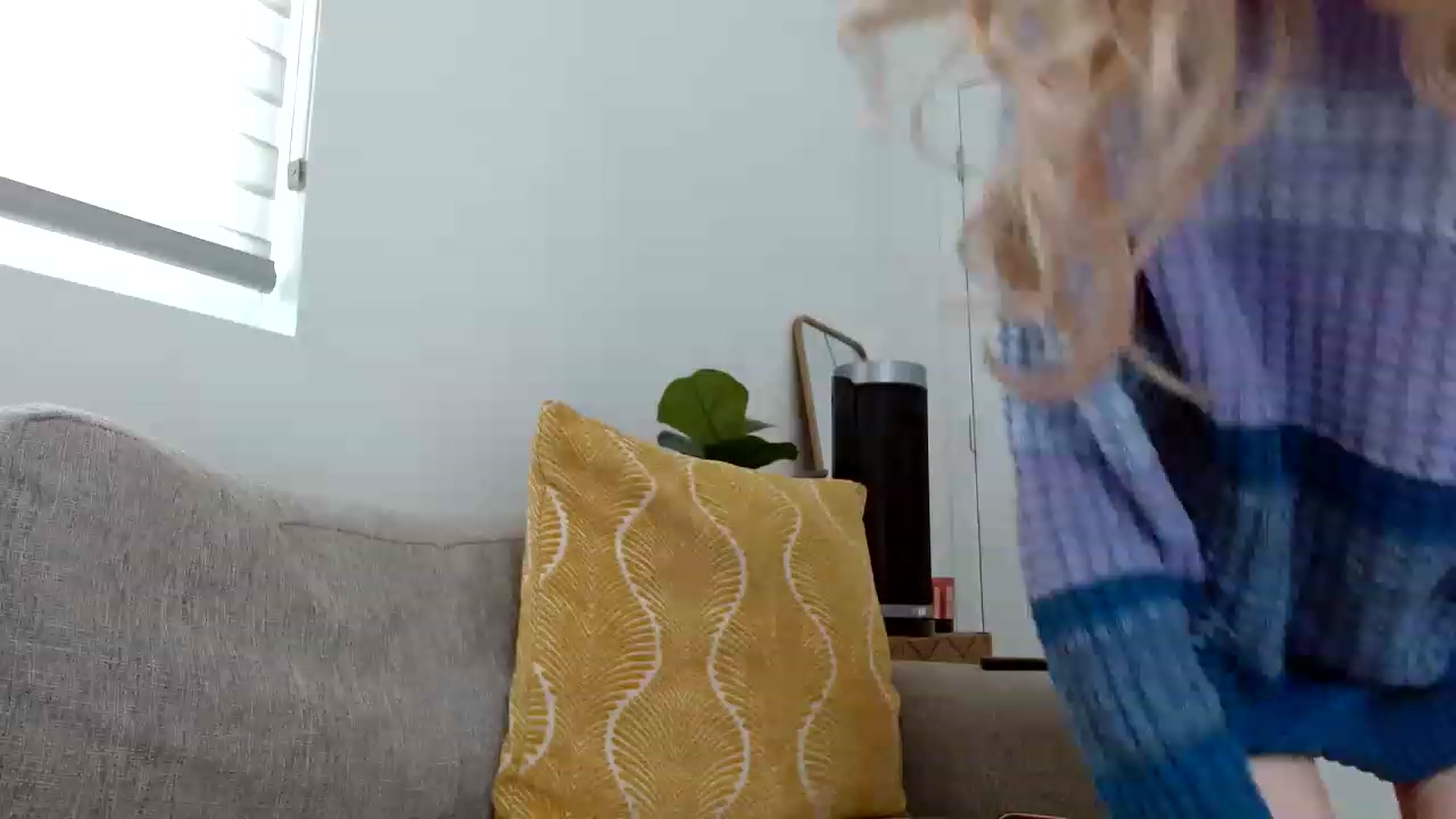 Gallery image thumbnail from Vegansoda's myfreecams stream on, 04/23/2023, 21:08 image 2 of 20