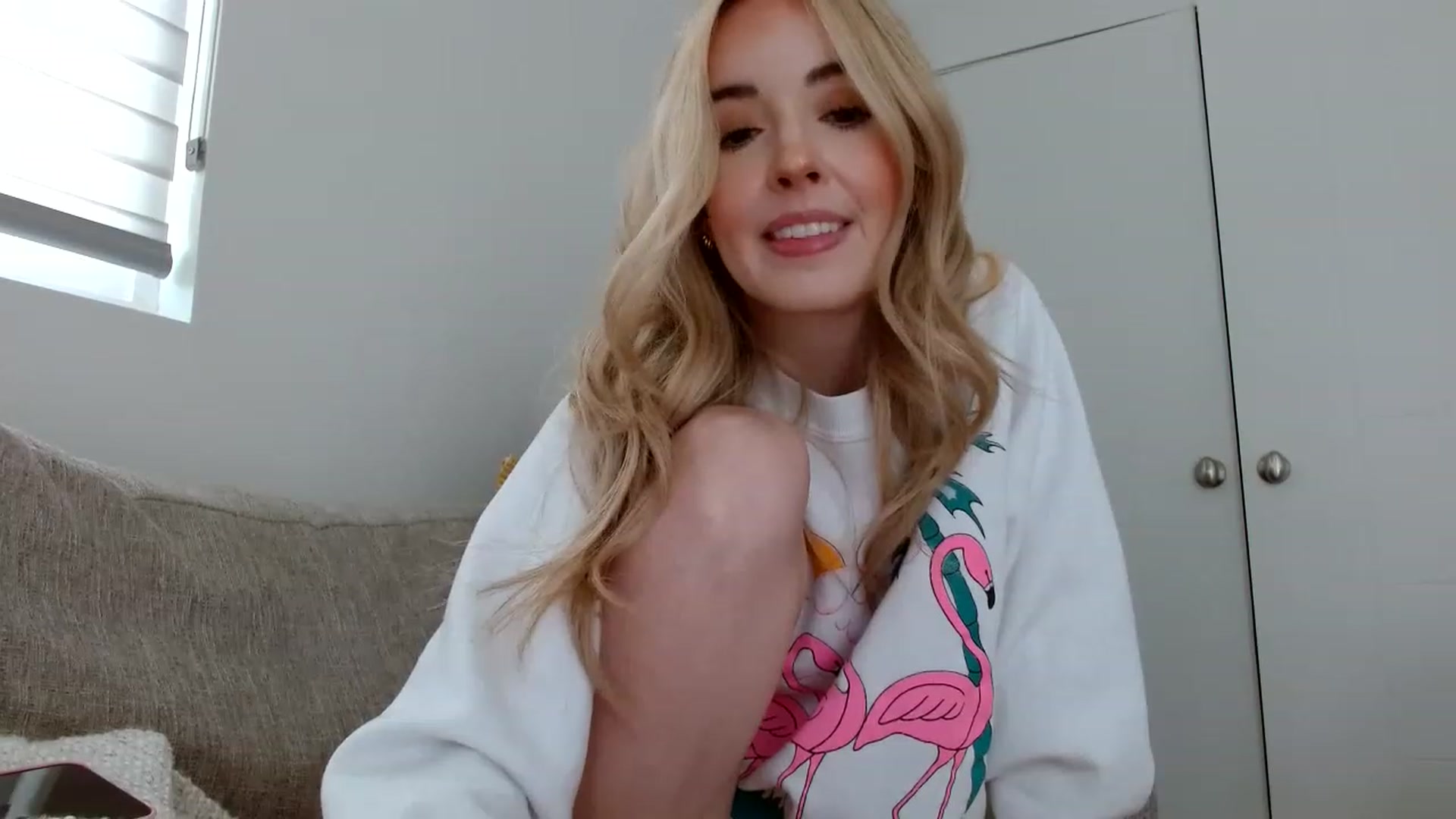 Gallery image thumbnail from Vegansoda's myfreecams stream on, 05/04/2023, 21:53 image 3 of 20